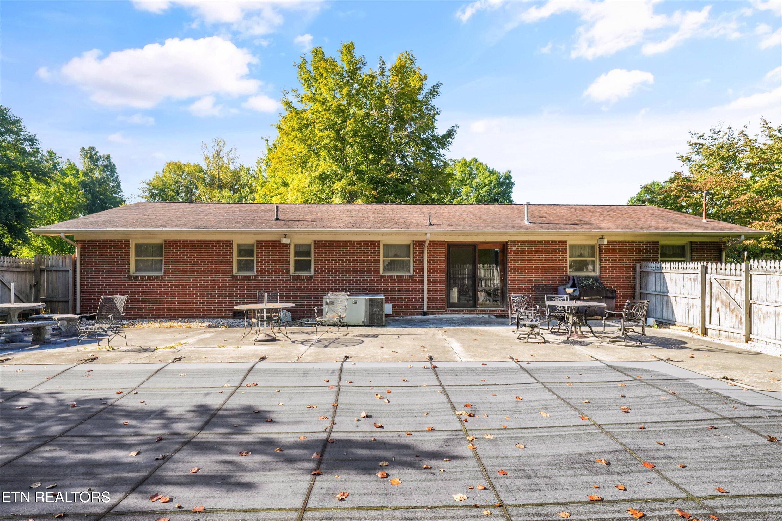 813/815 Stephens Road Rocky Top TN 37769