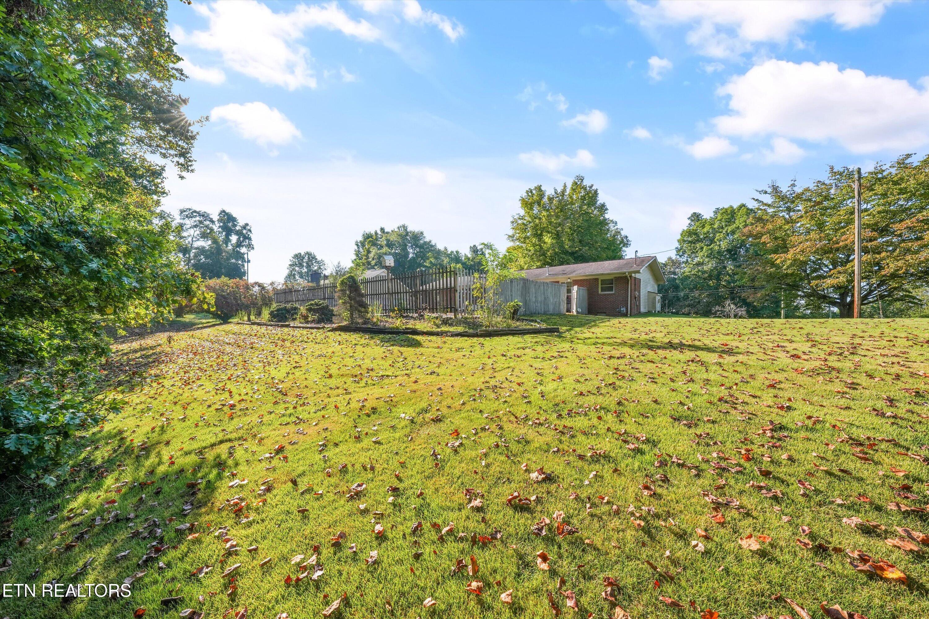813/815 Stephens Road Rocky Top TN 37769