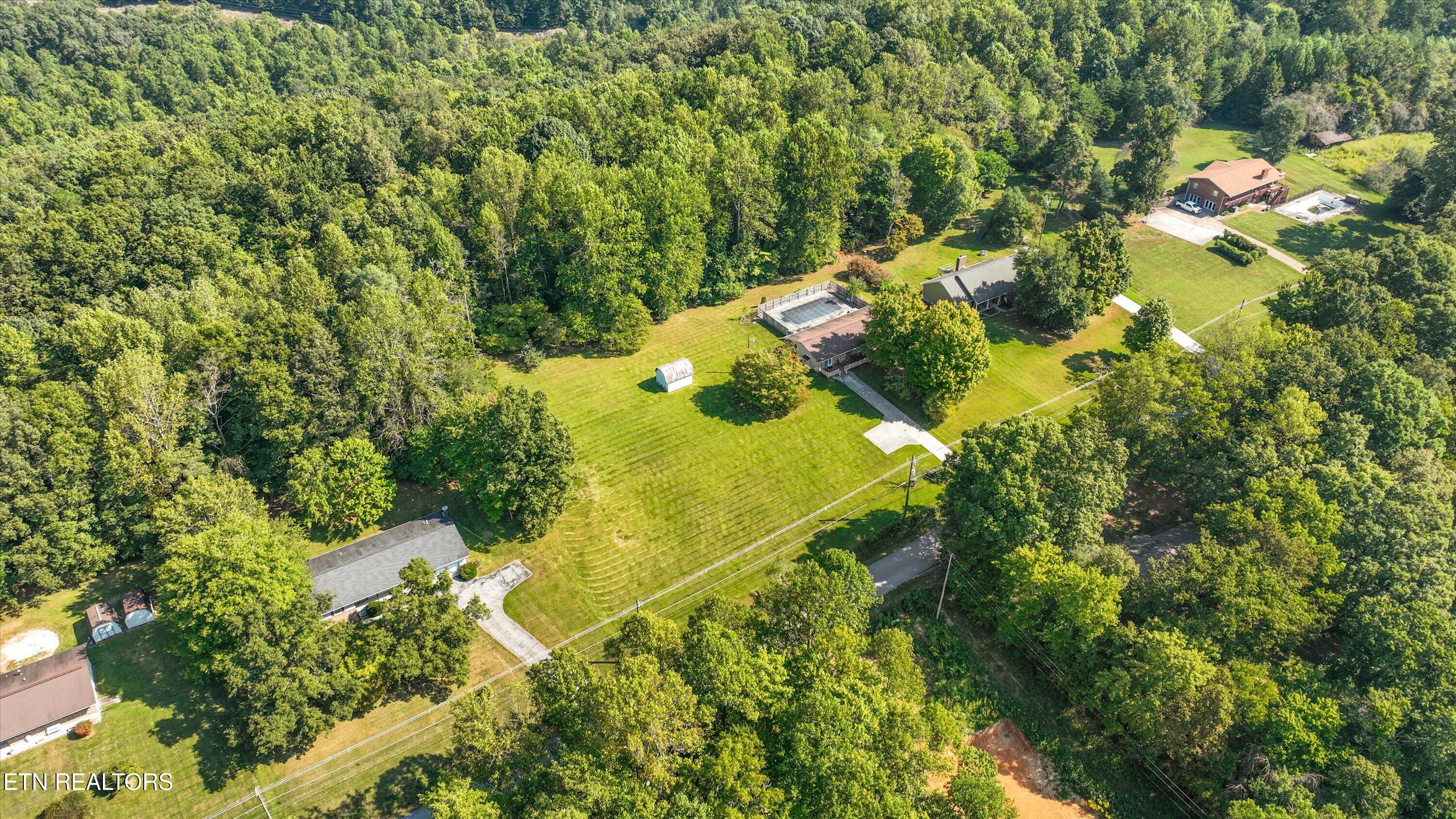813/815 Stephens Road Rocky Top TN 37769