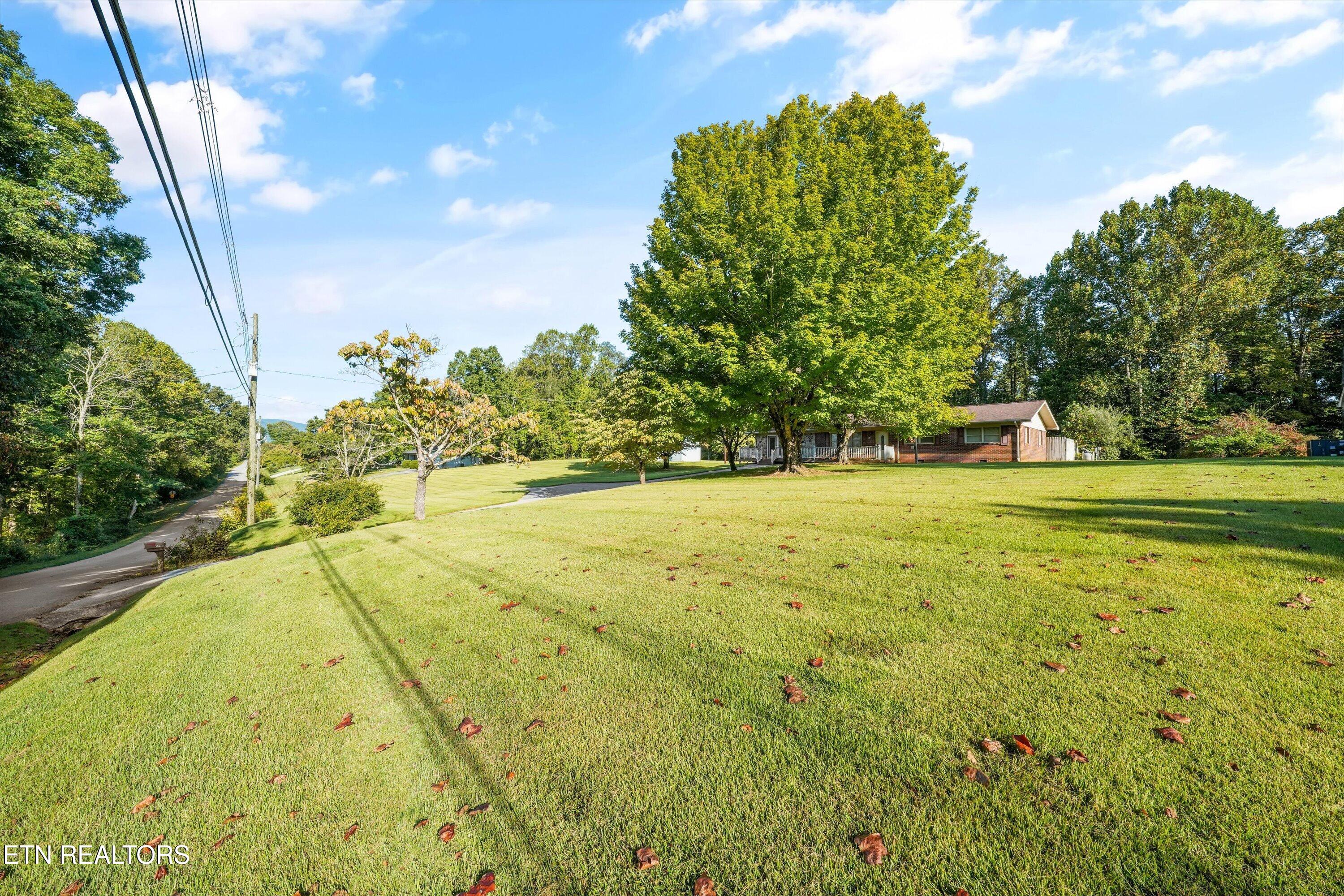 813/815 Stephens Road Rocky Top TN 37769