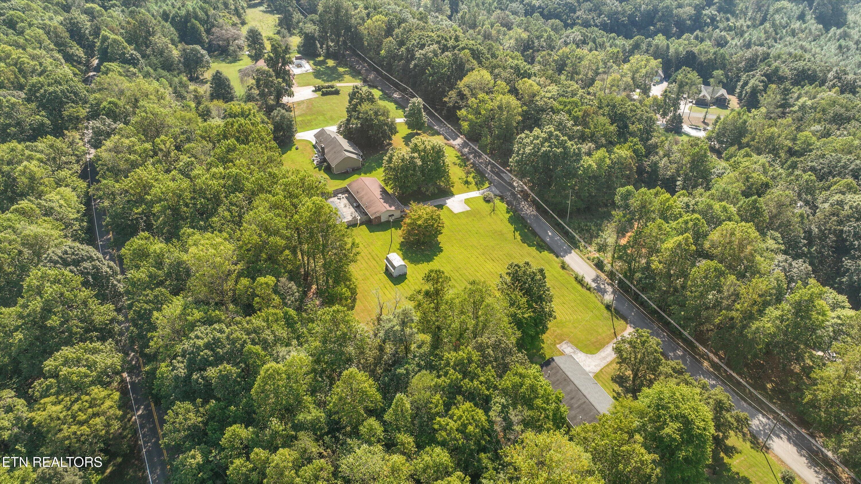813/815 Stephens Road Rocky Top TN 37769