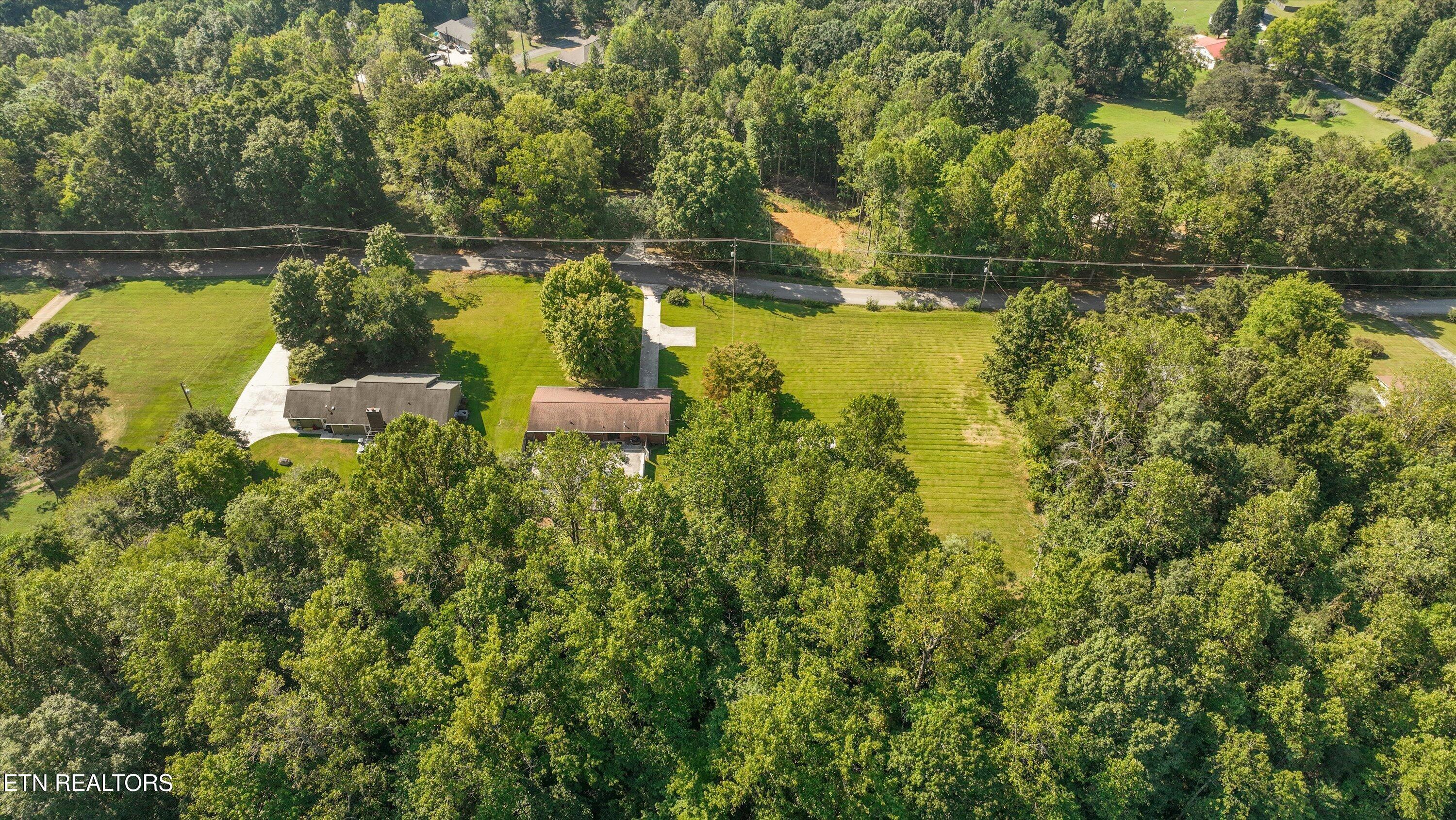 813/815 Stephens Road Rocky Top TN 37769