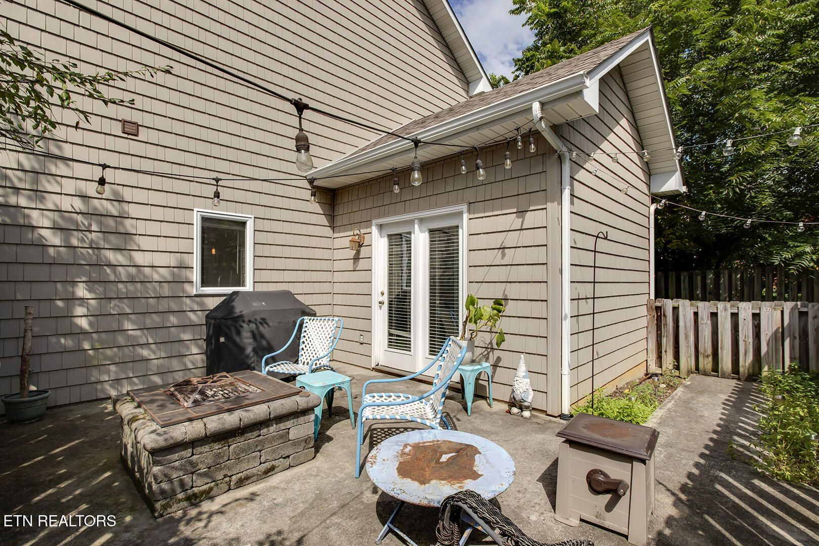 8511 King Arthur Lane Knoxville TN 37923