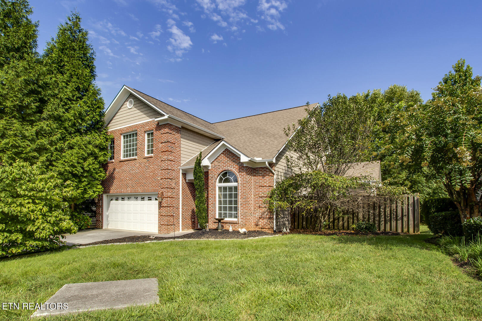 8511 King Arthur Lane Knoxville TN 37923