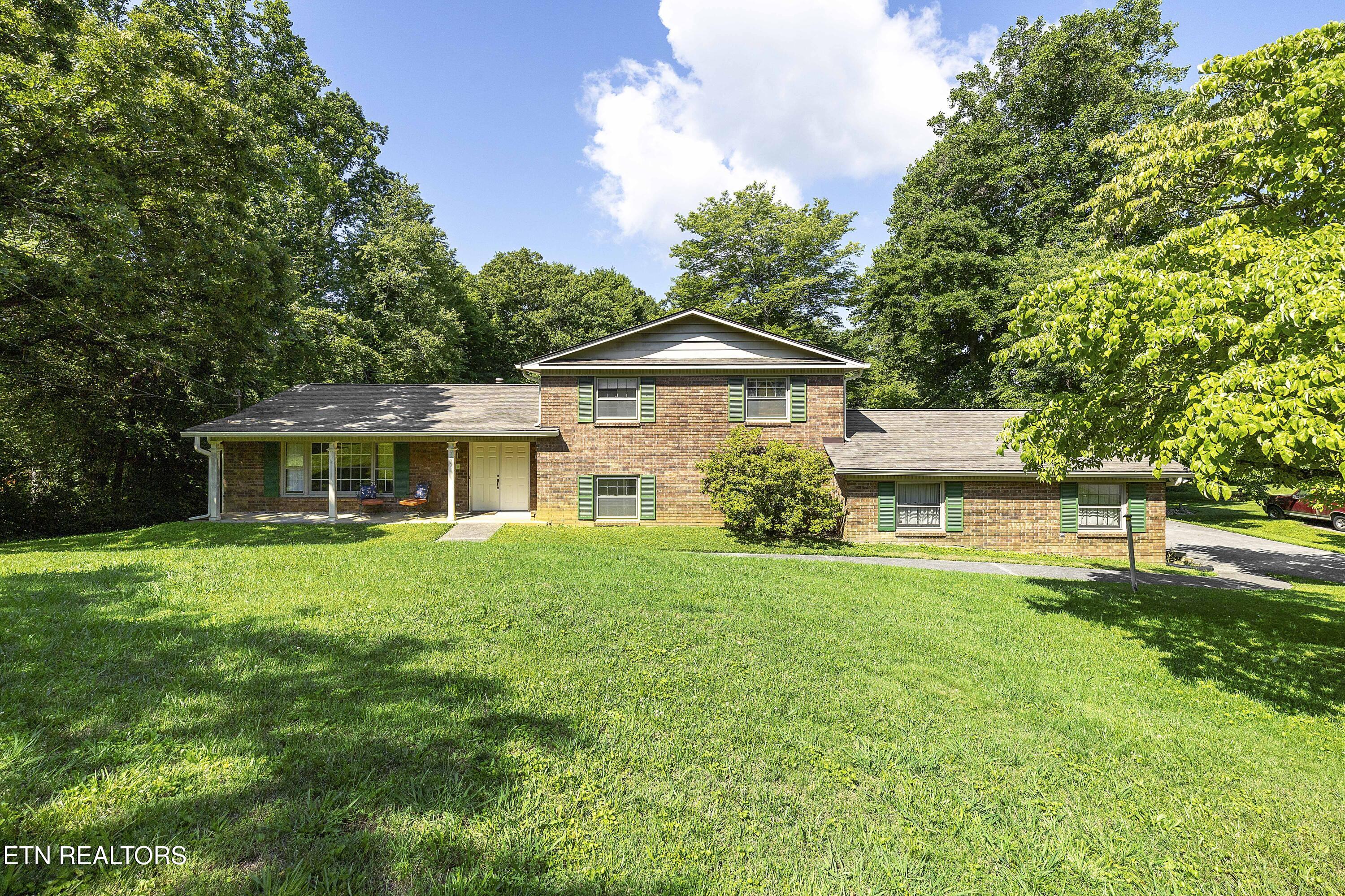 7516 Gynevere Drive Knoxville TN 37931