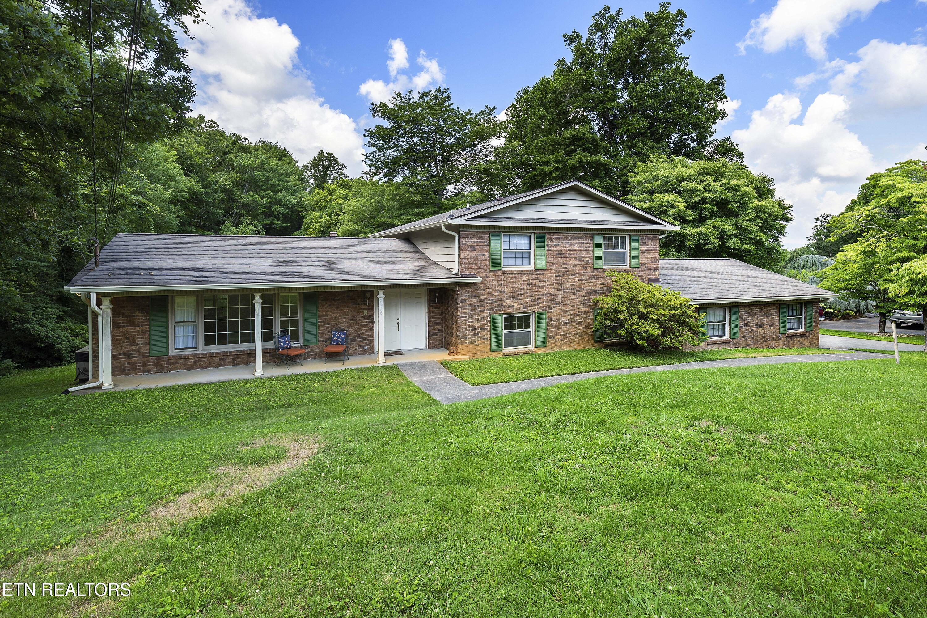 7516 Gynevere Drive Knoxville TN 37931