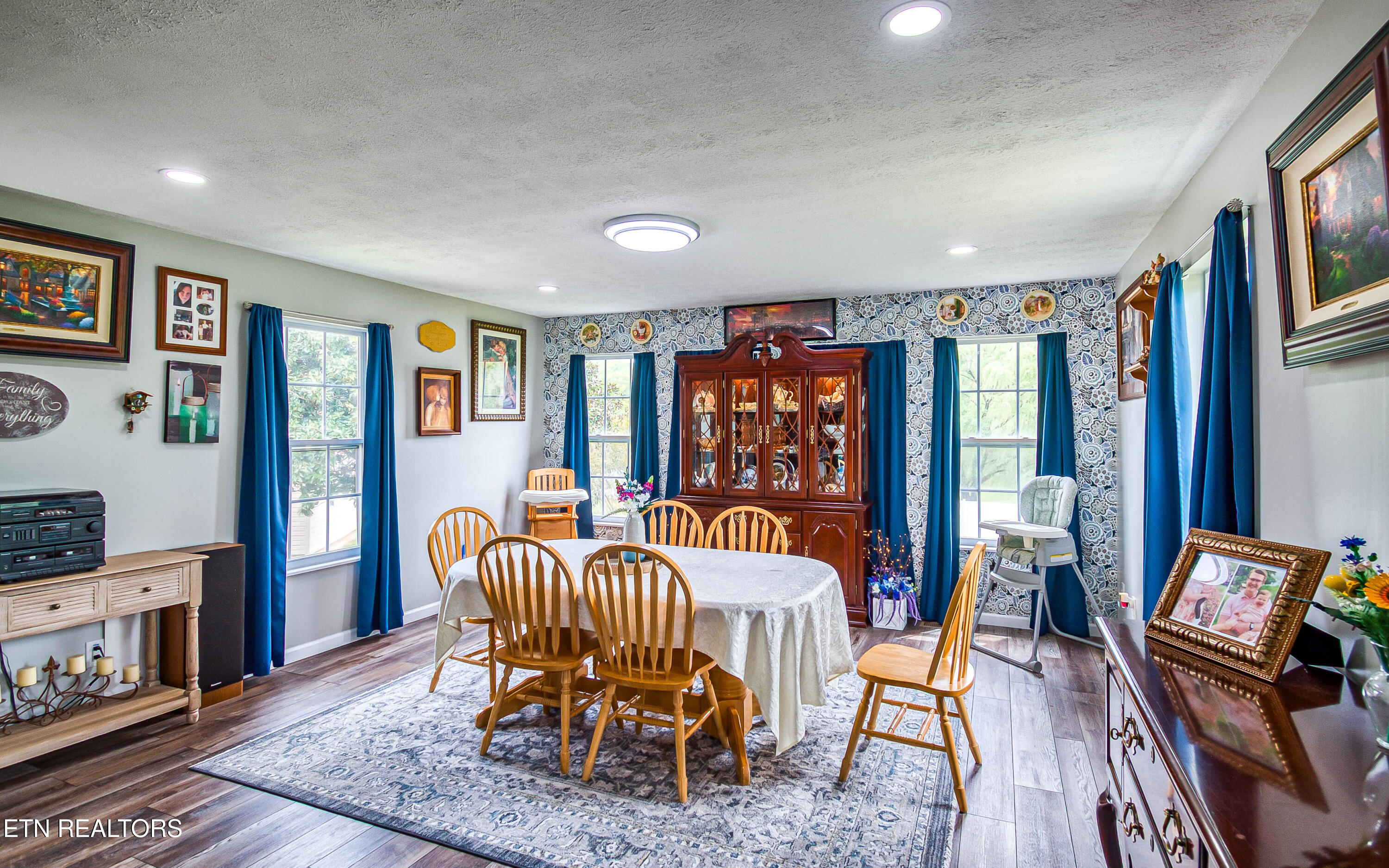 4533 Hines Valley Road Lenoir City TN 37771
