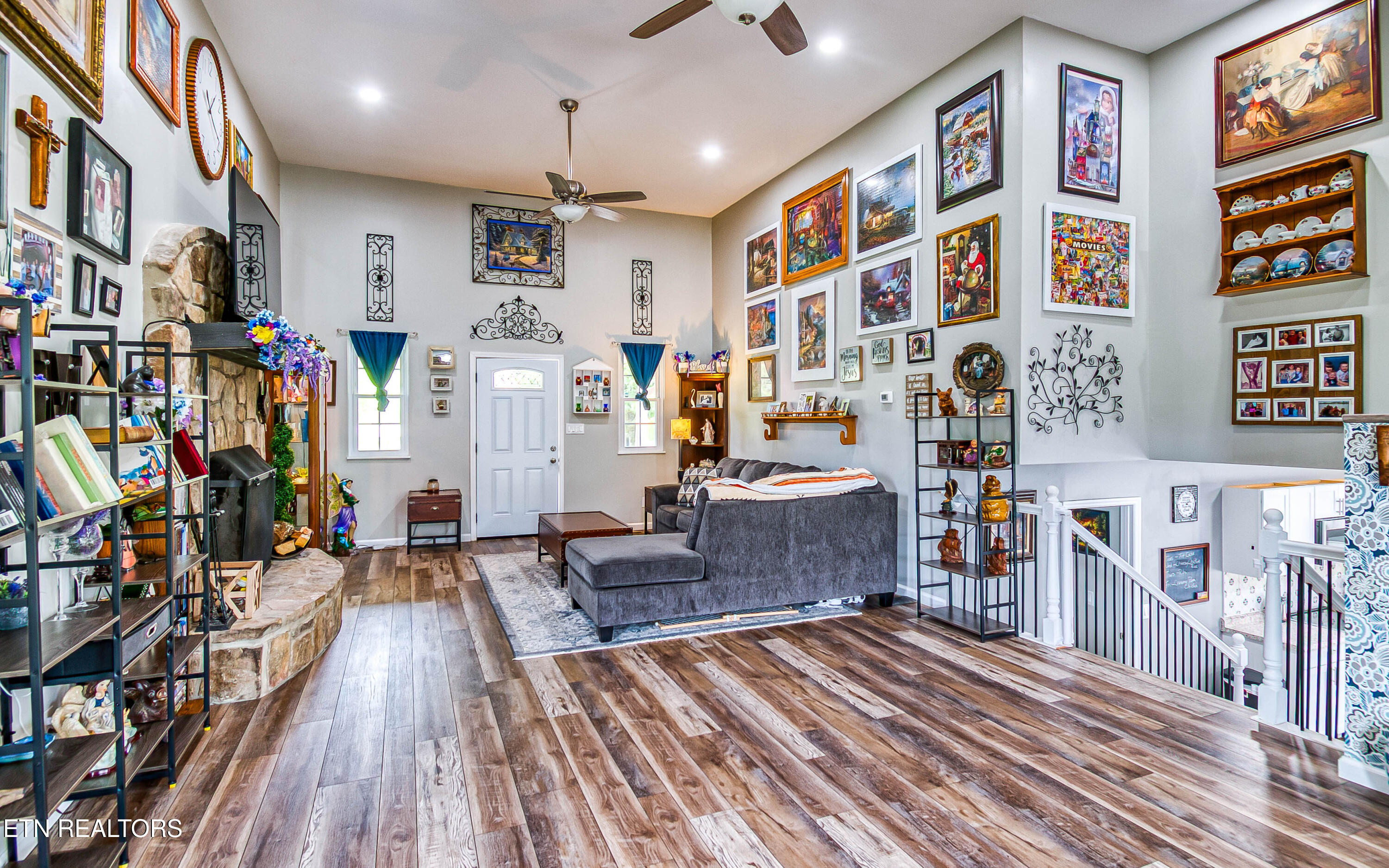 4533 Hines Valley Road Lenoir City TN 37771