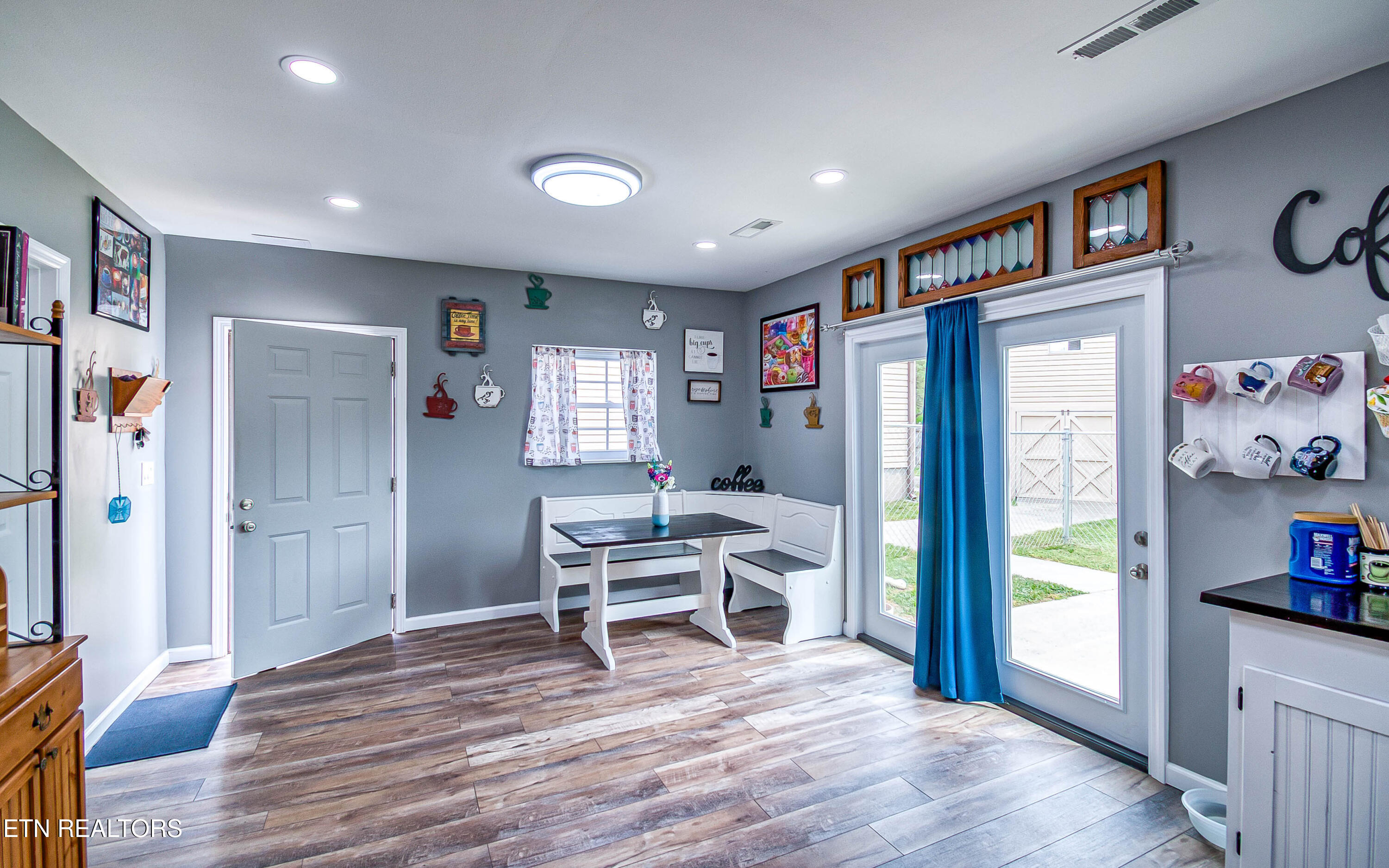 4533 Hines Valley Road Lenoir City TN 37771