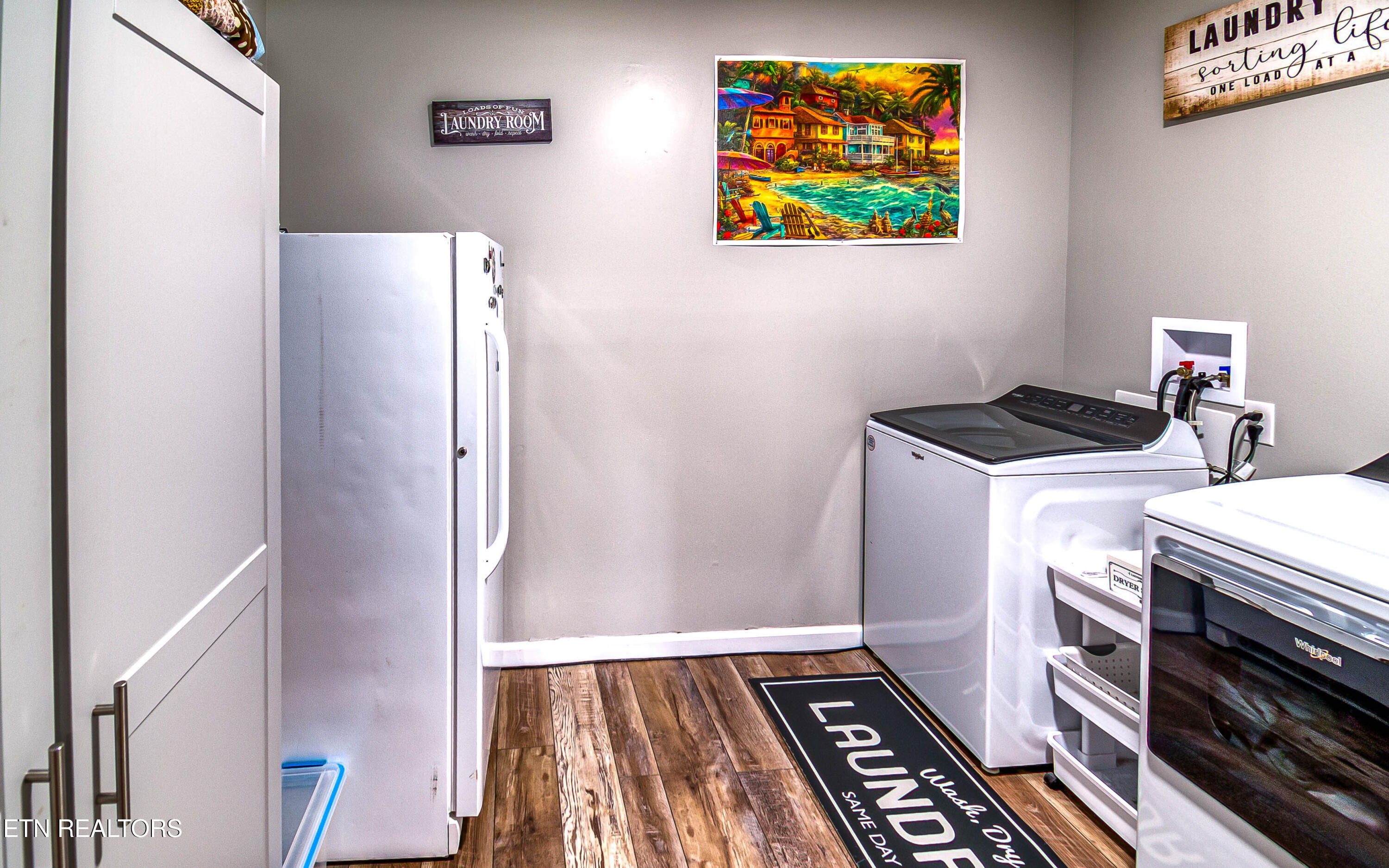 4533 Hines Valley Road Lenoir City TN 37771
