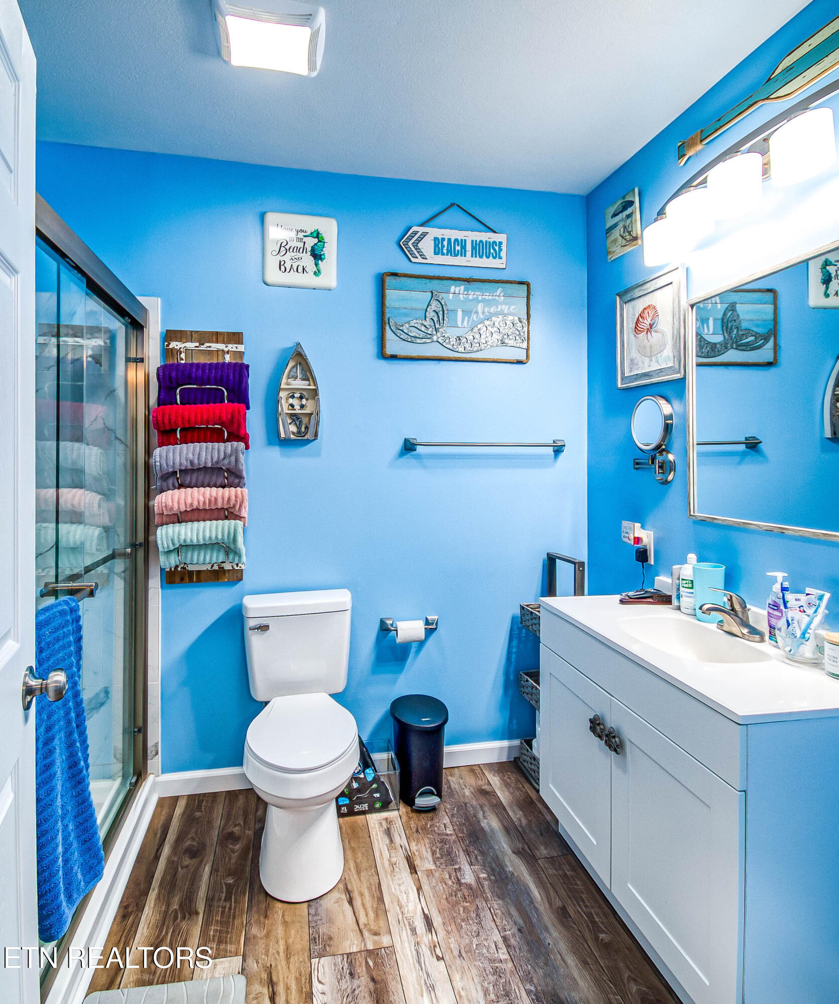 4533 Hines Valley Road Lenoir City TN 37771