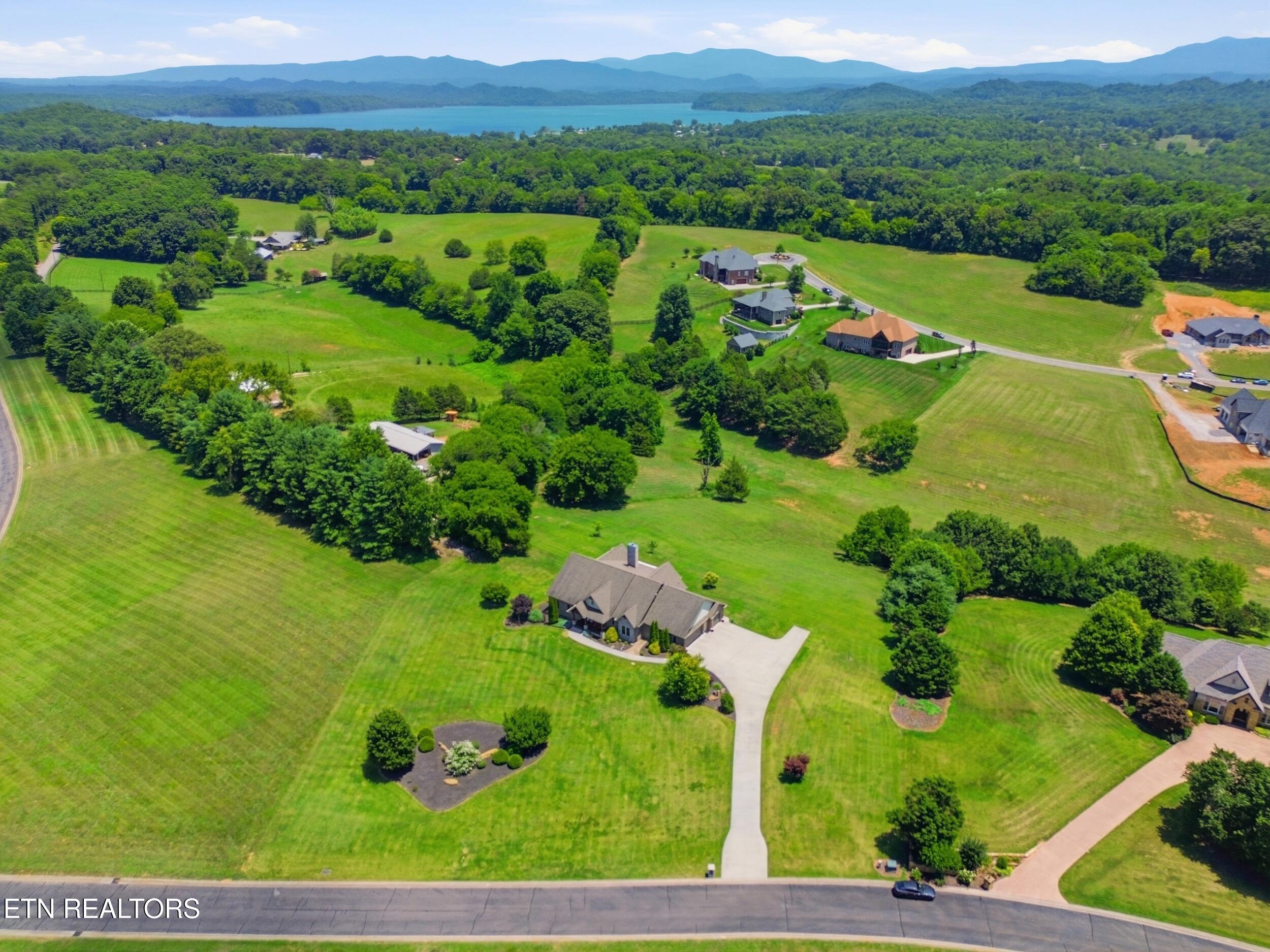 123 Volunteer Boulevard Vonore TN 37885