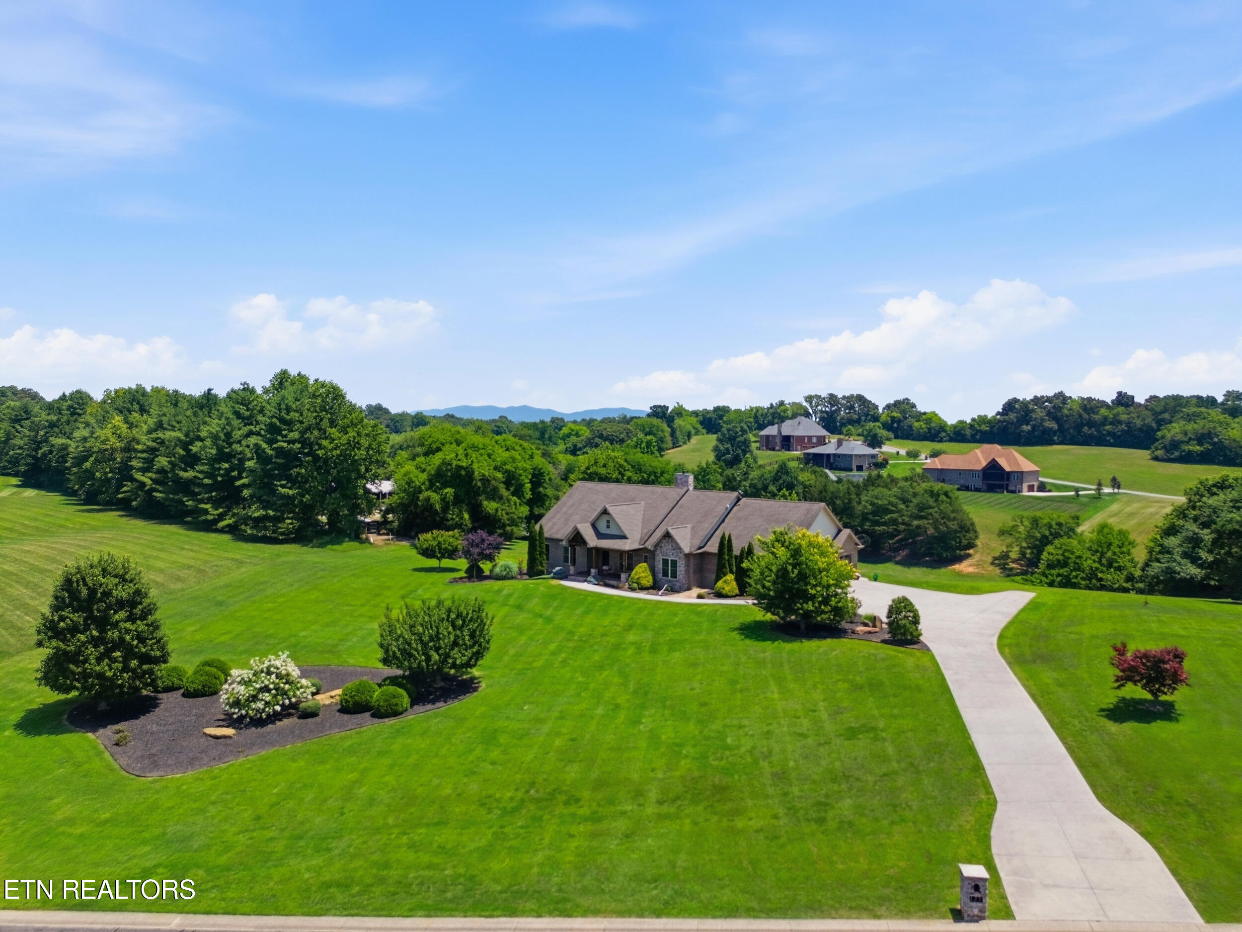 123 Volunteer Boulevard Vonore TN 37885