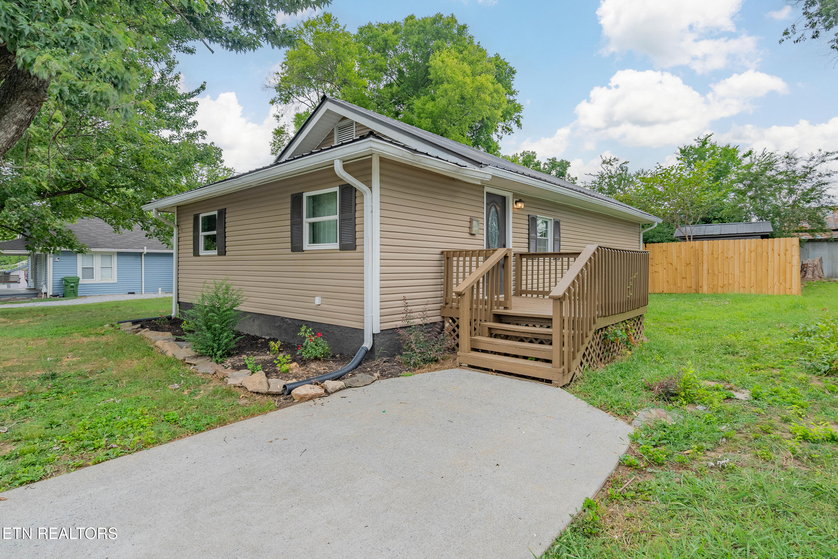 412 Rule Street Maryville TN 37804