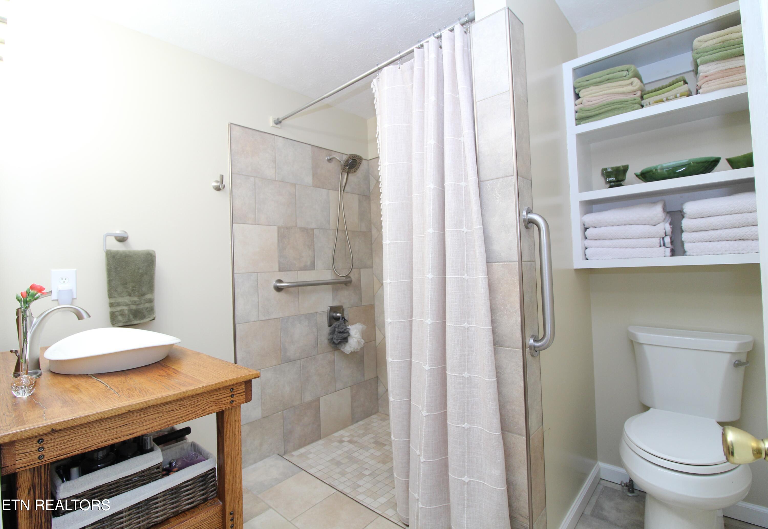 53 Carriage Drive Crossville TN 38555