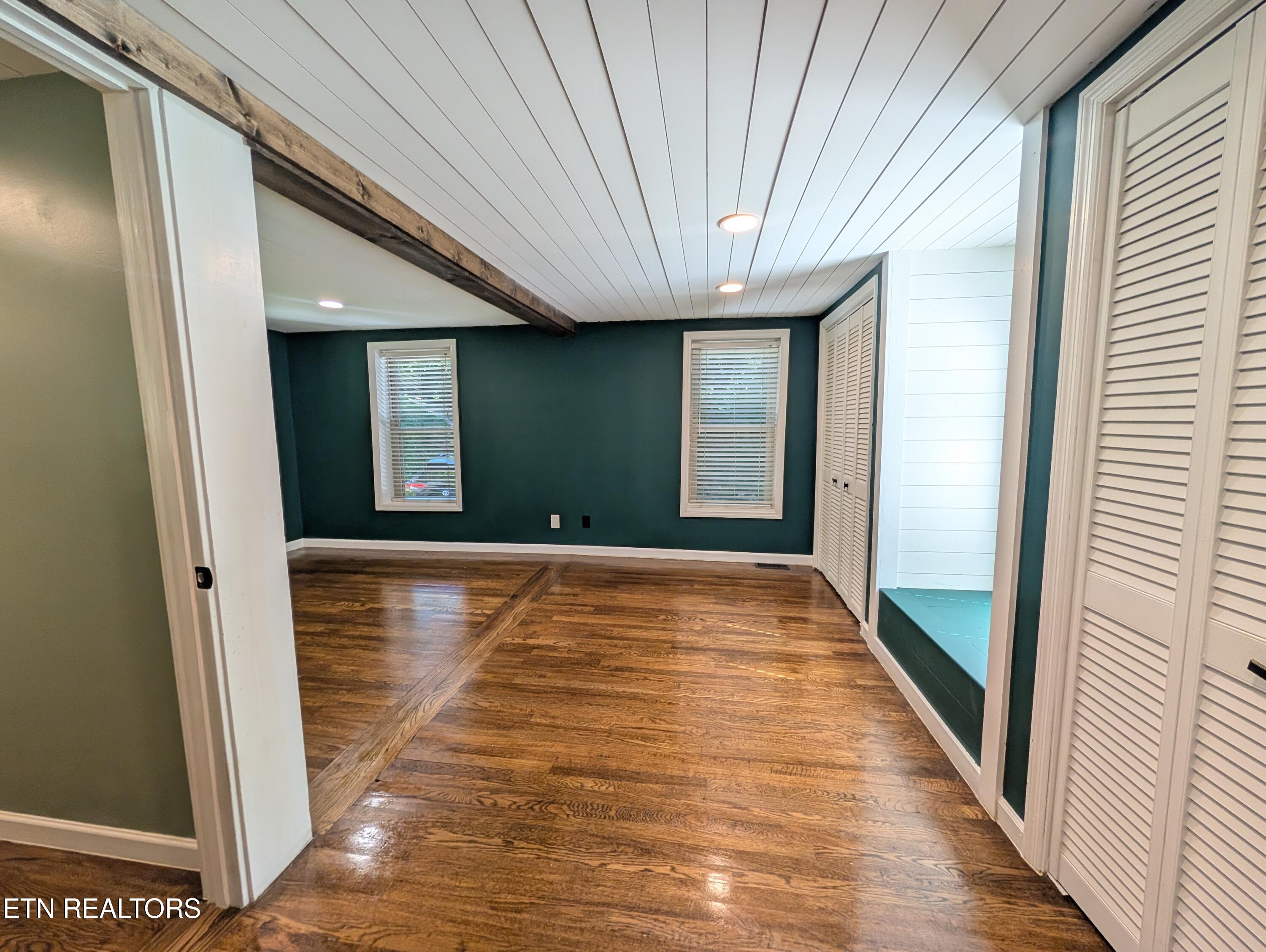 4718 Sevierville Pike Knoxville TN 37920