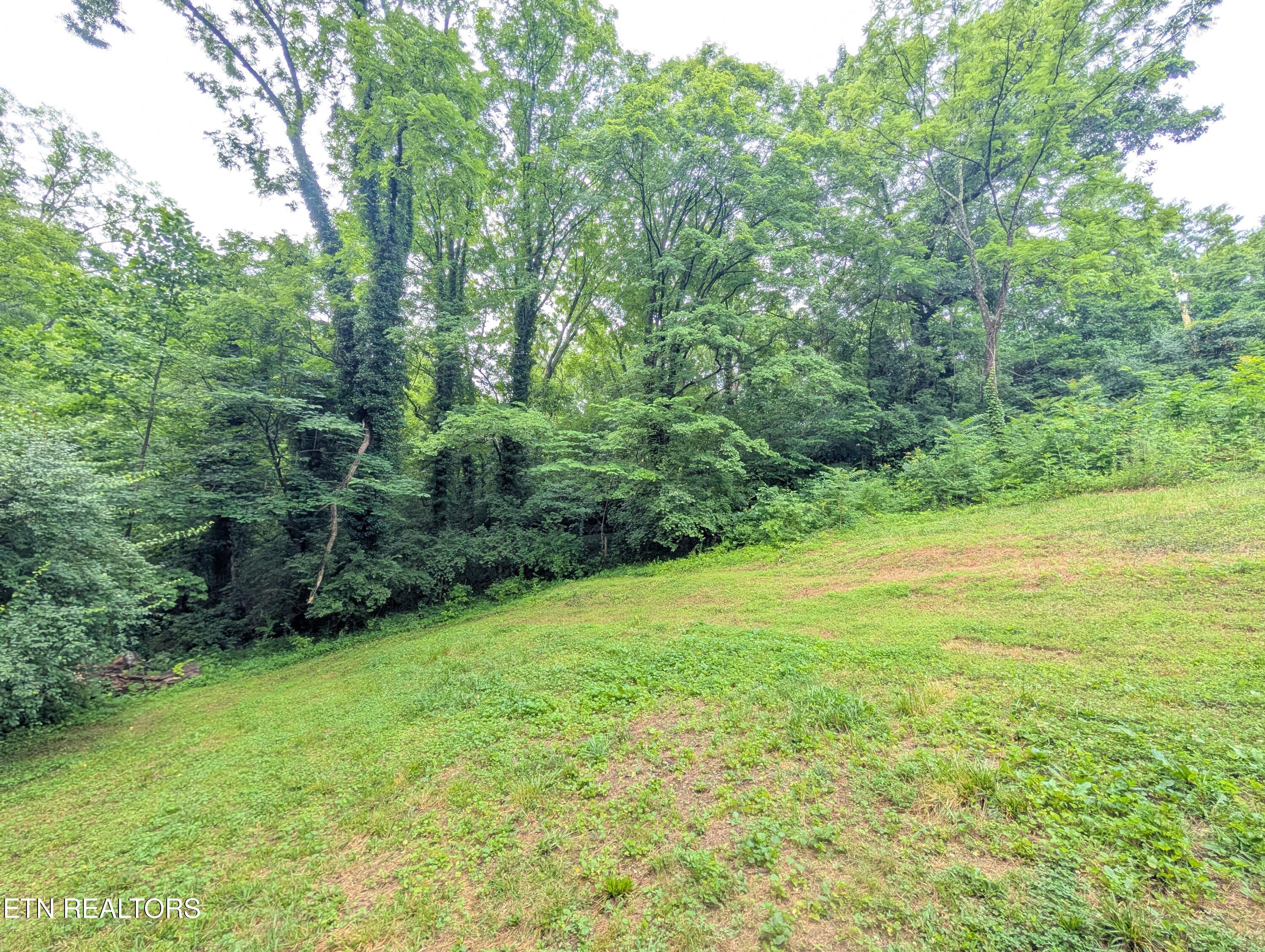 4718 Sevierville Pike Knoxville TN 37920