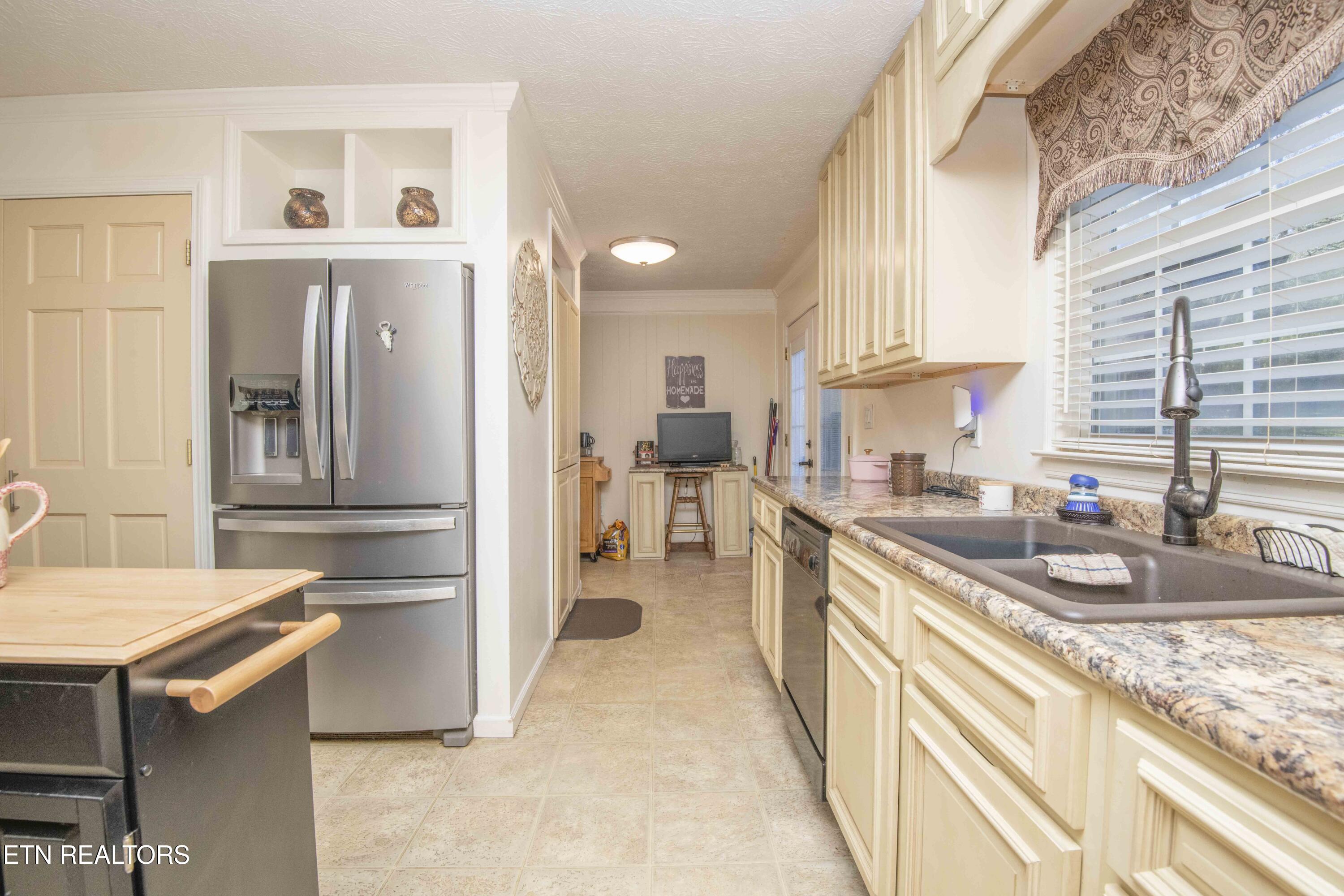 134 Andy Baird Drive Lafollette TN 37766