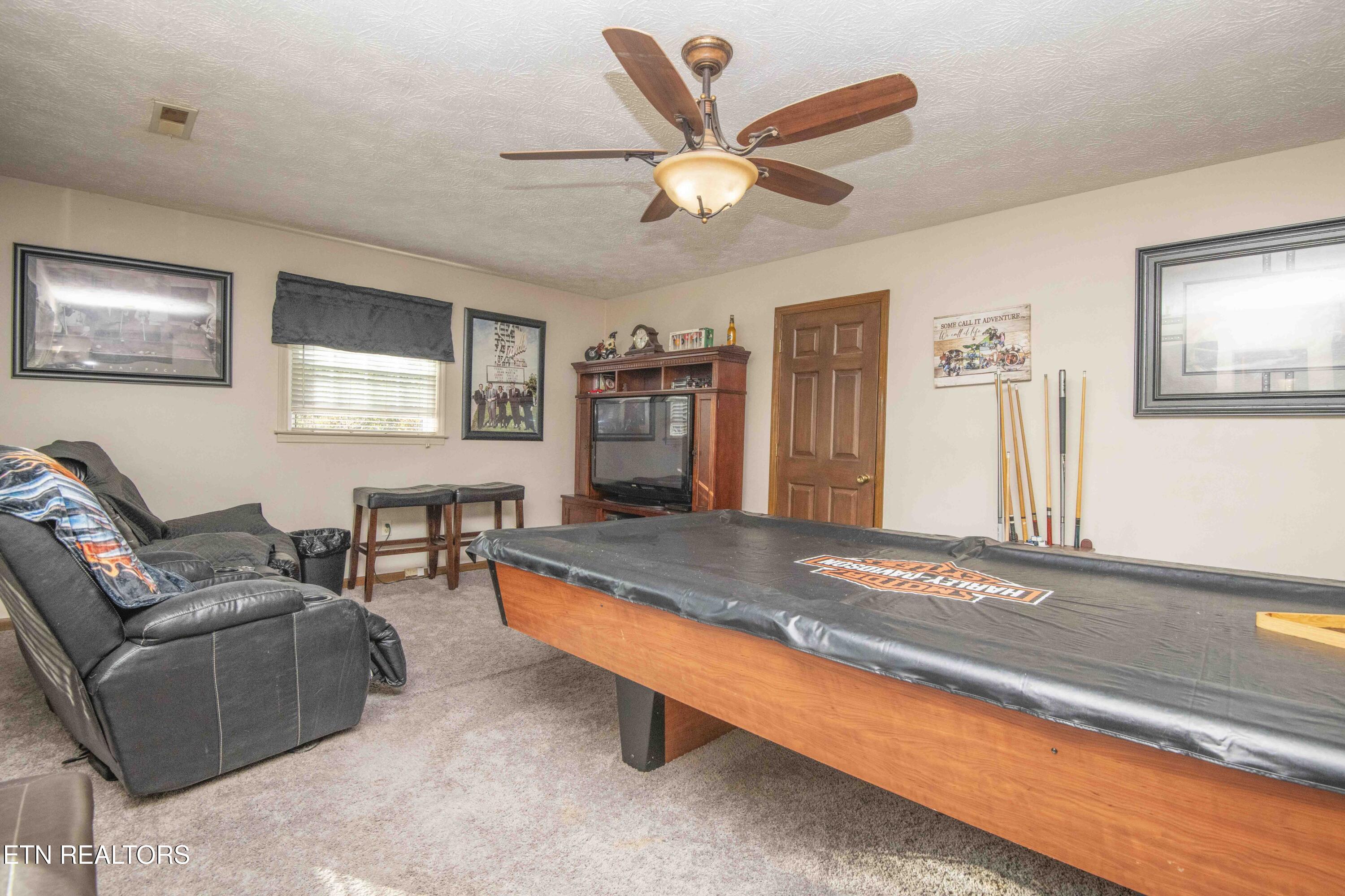 134 Andy Baird Drive Lafollette TN 37766