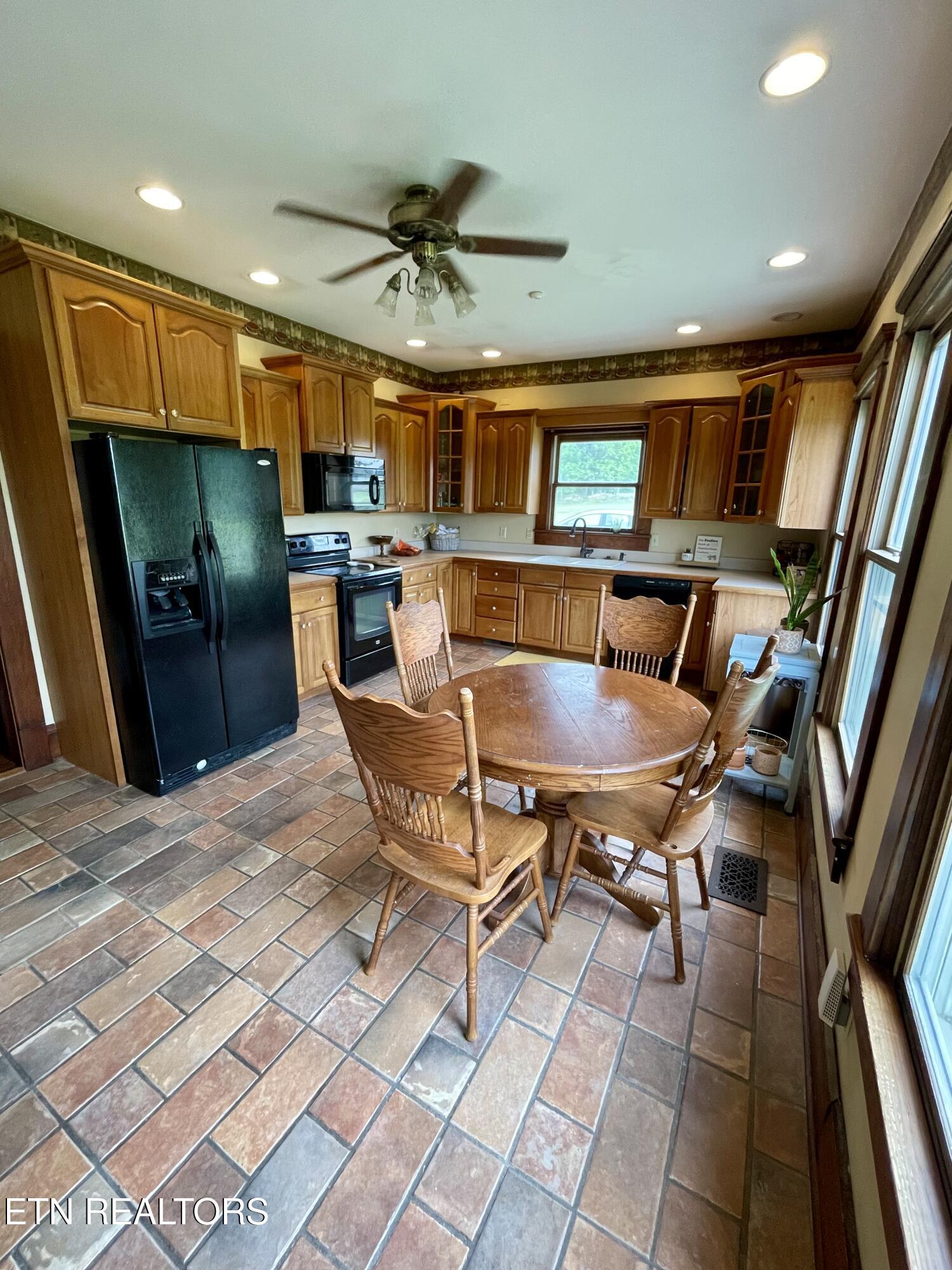 7600 Corryton Road Corryton TN 37721