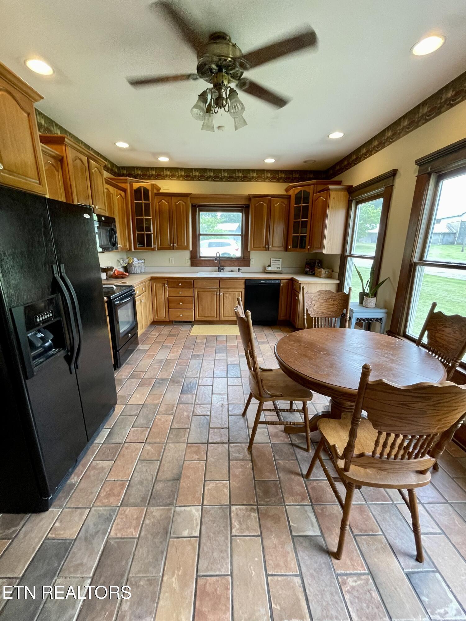 7600 Corryton Road Corryton TN 37721