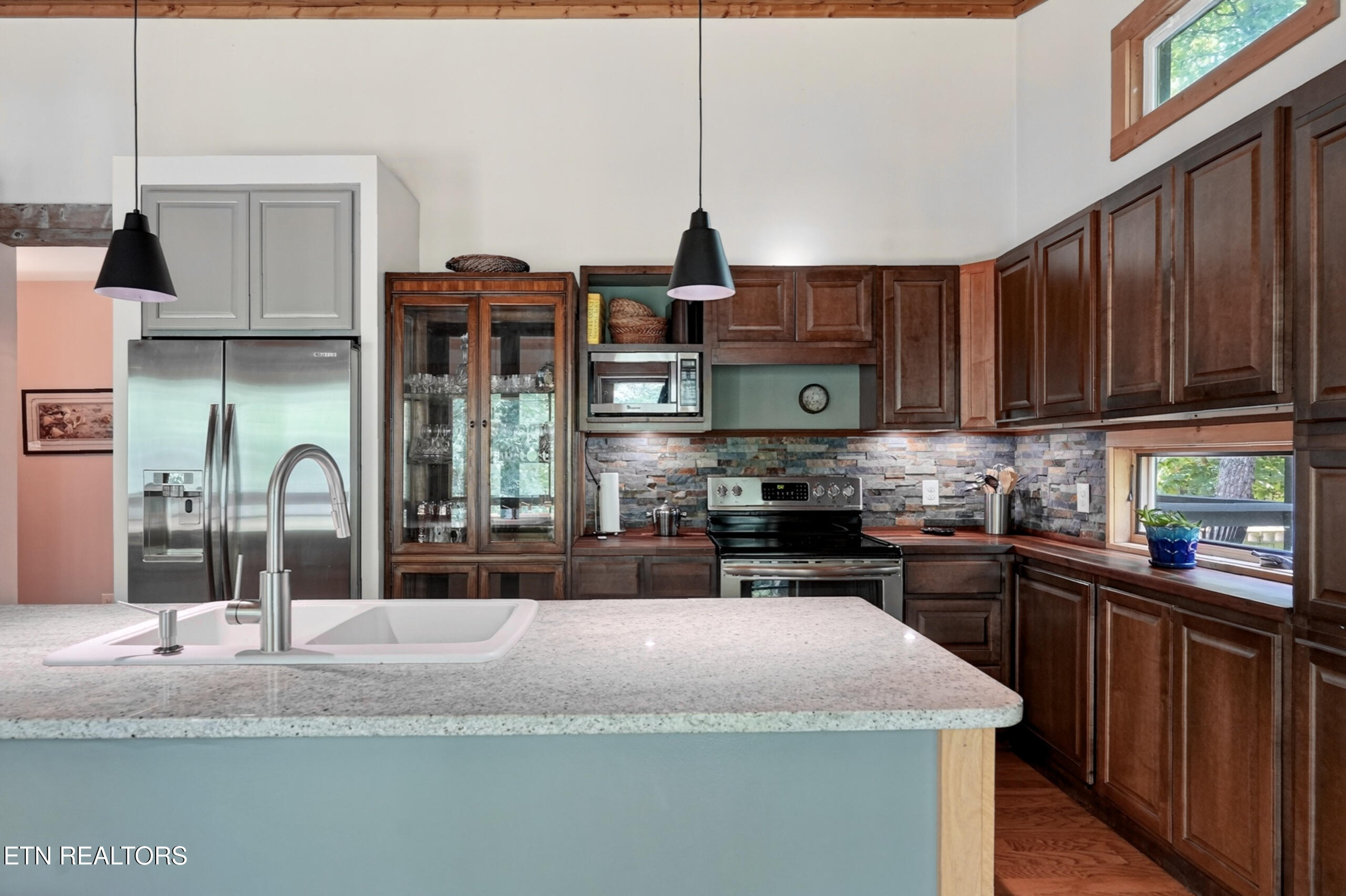 361 Bear Knob Lane Crawford TN 38554