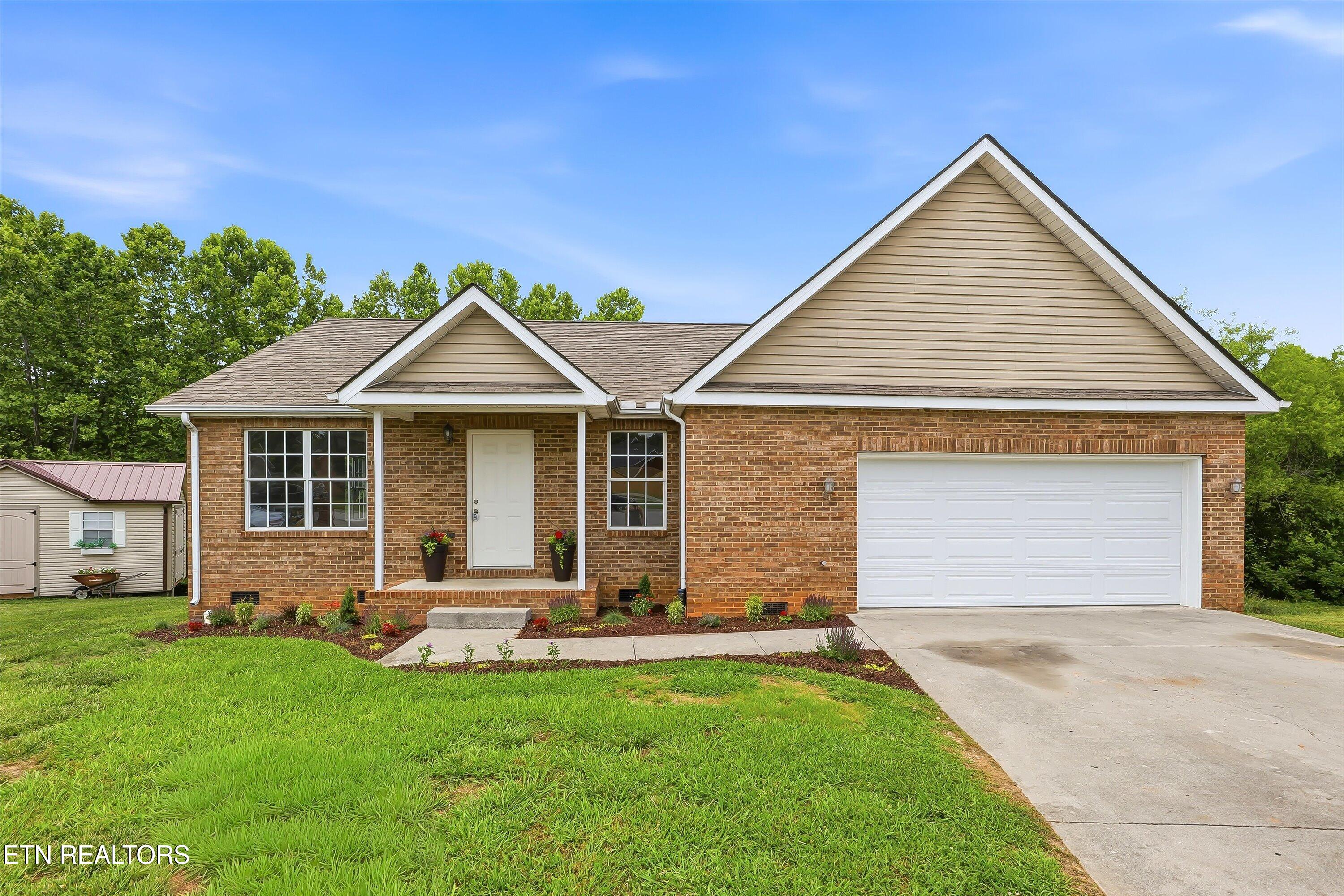 4400 Waldon Pond Lane Corryton TN 37721