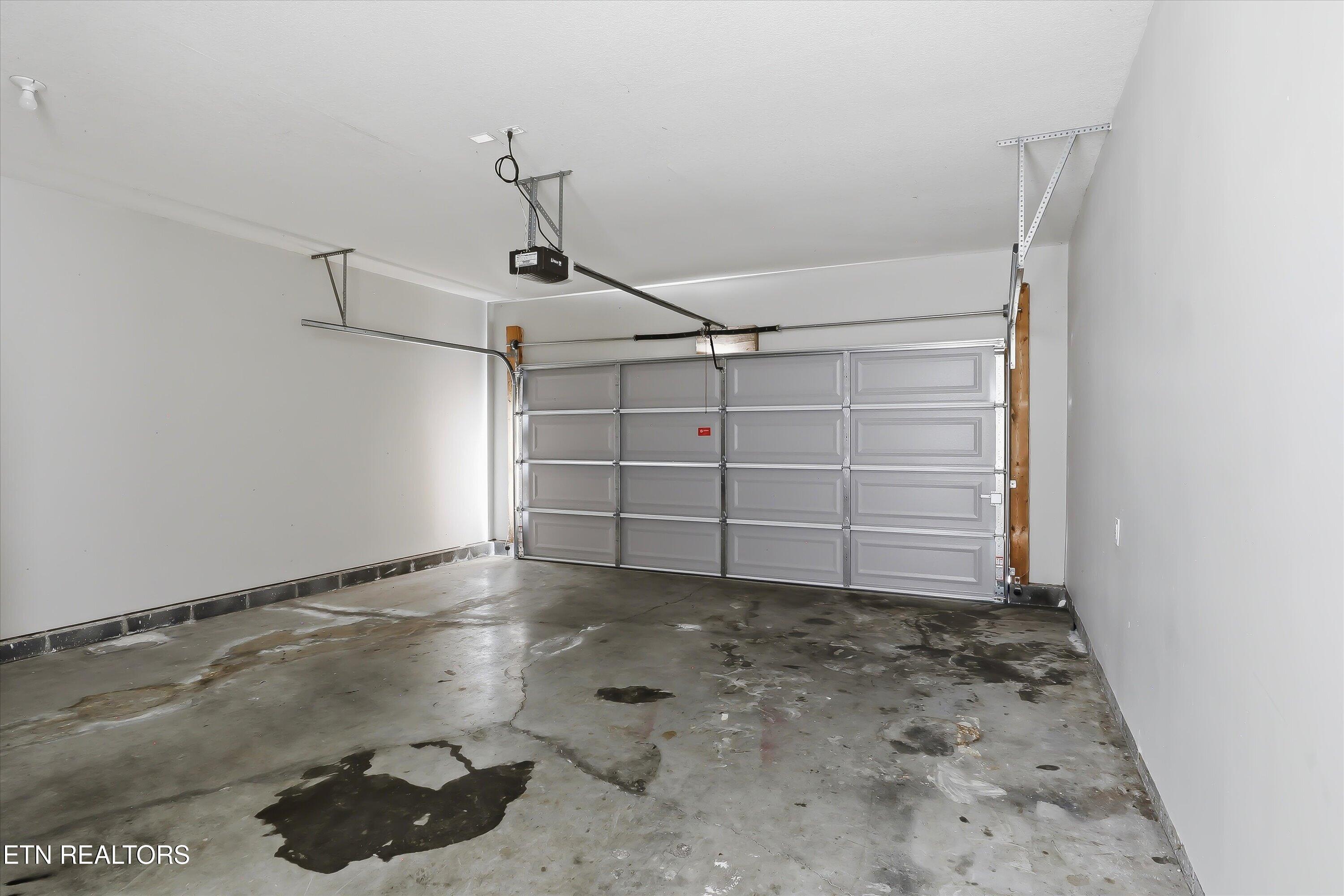 4400 Waldon Pond Lane Corryton TN 37721