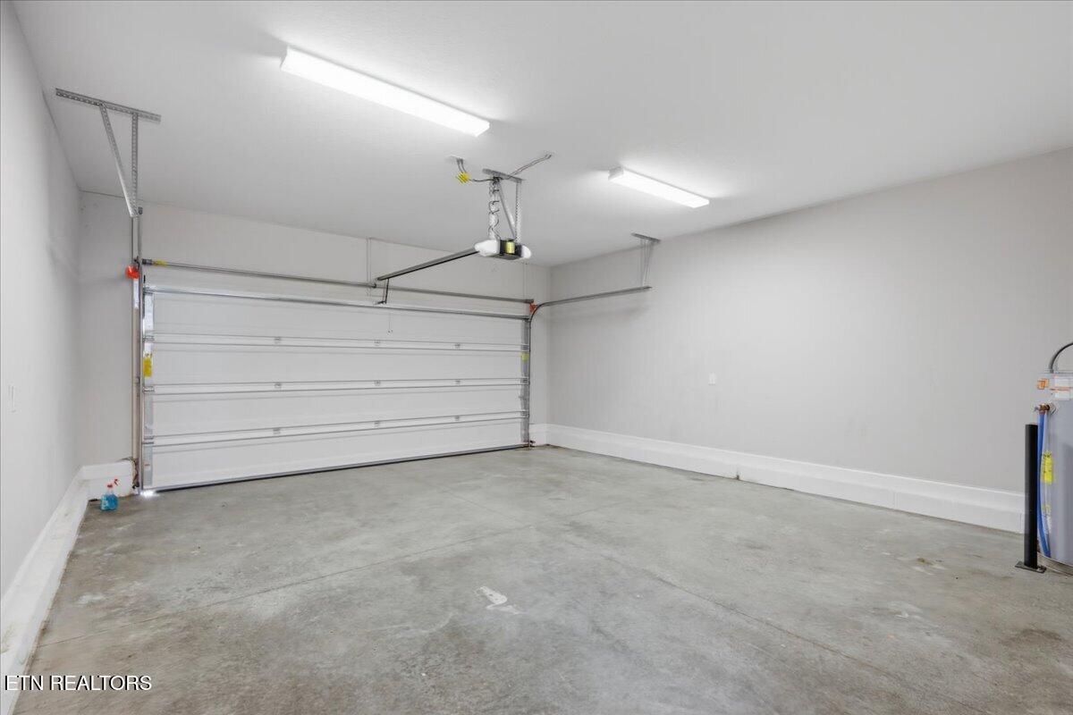 8002 Cambridge Reserve Drive Knoxville TN 37924