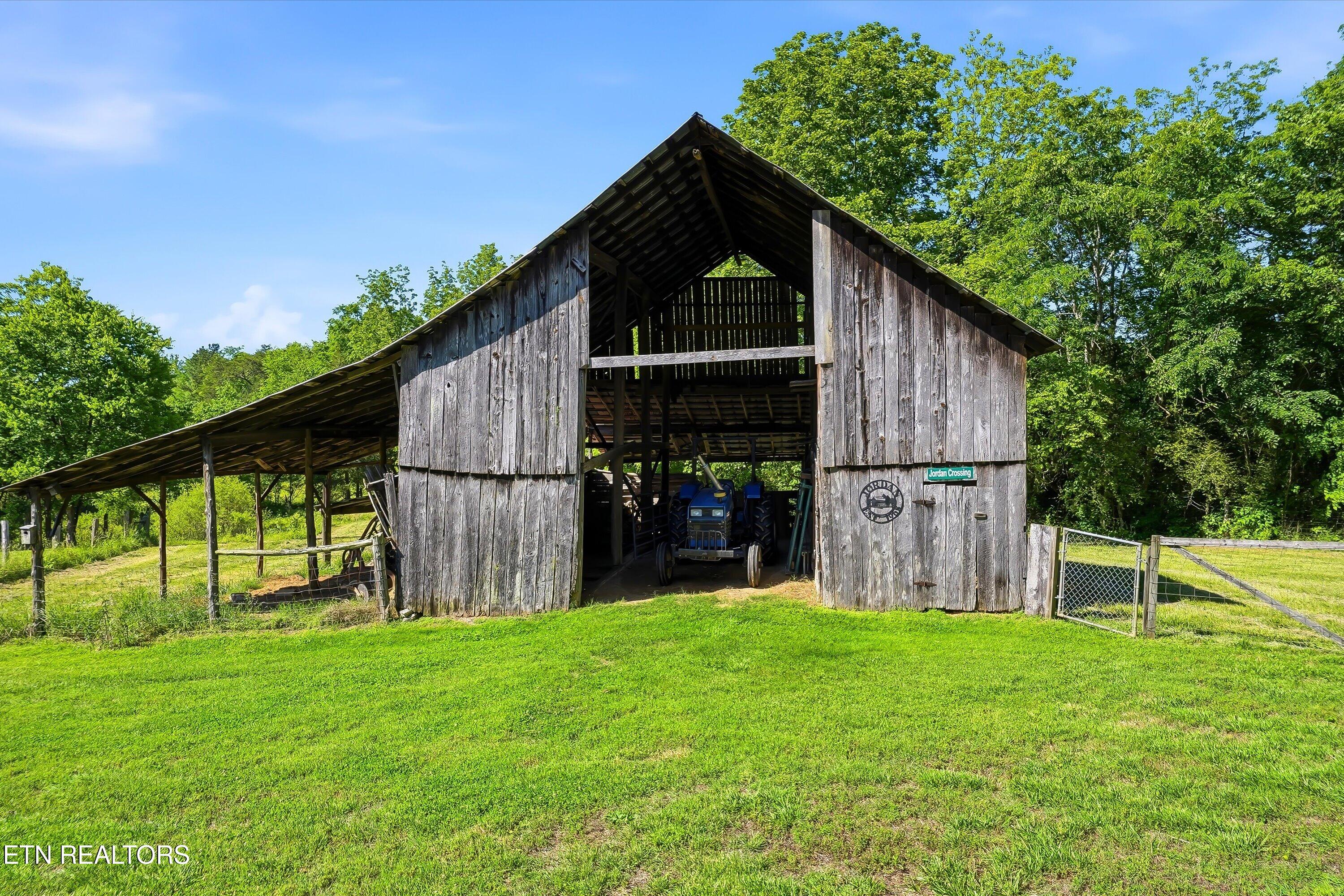 2104 Highway 163 Riceville TN 37370