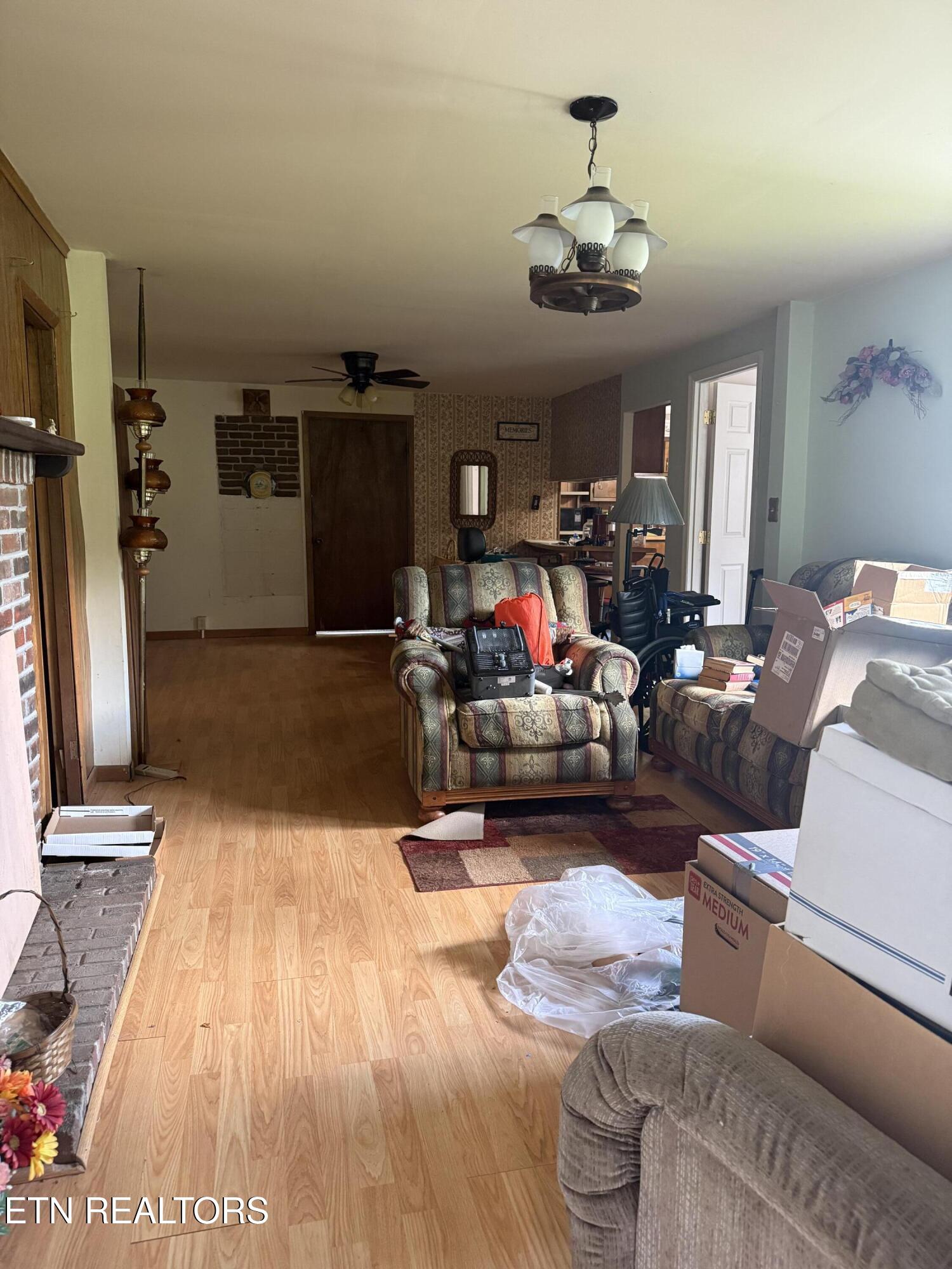 353 Cotula Road Duff TN 37729