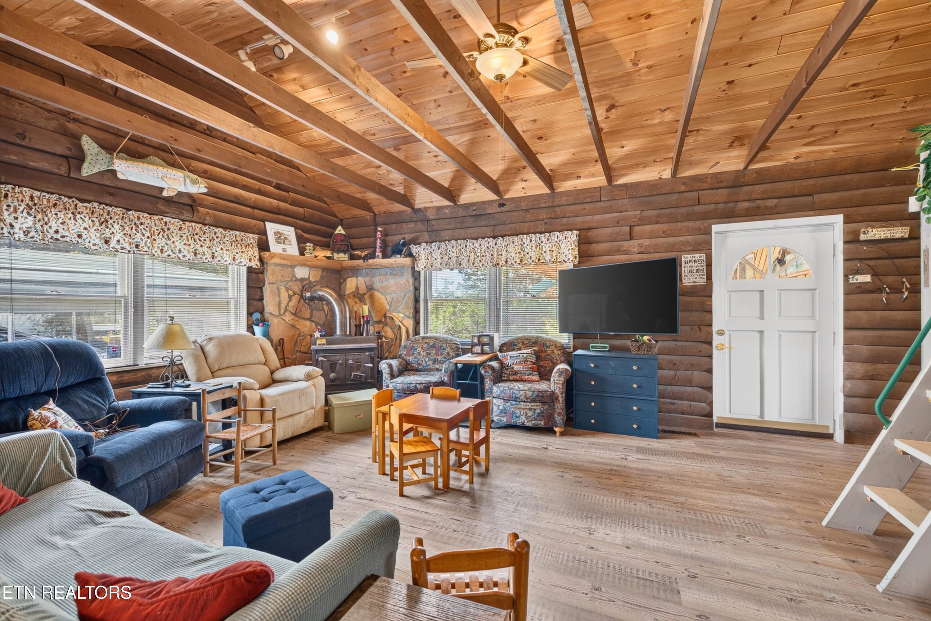 976 Lake Smoky Road Sevierville TN 37876