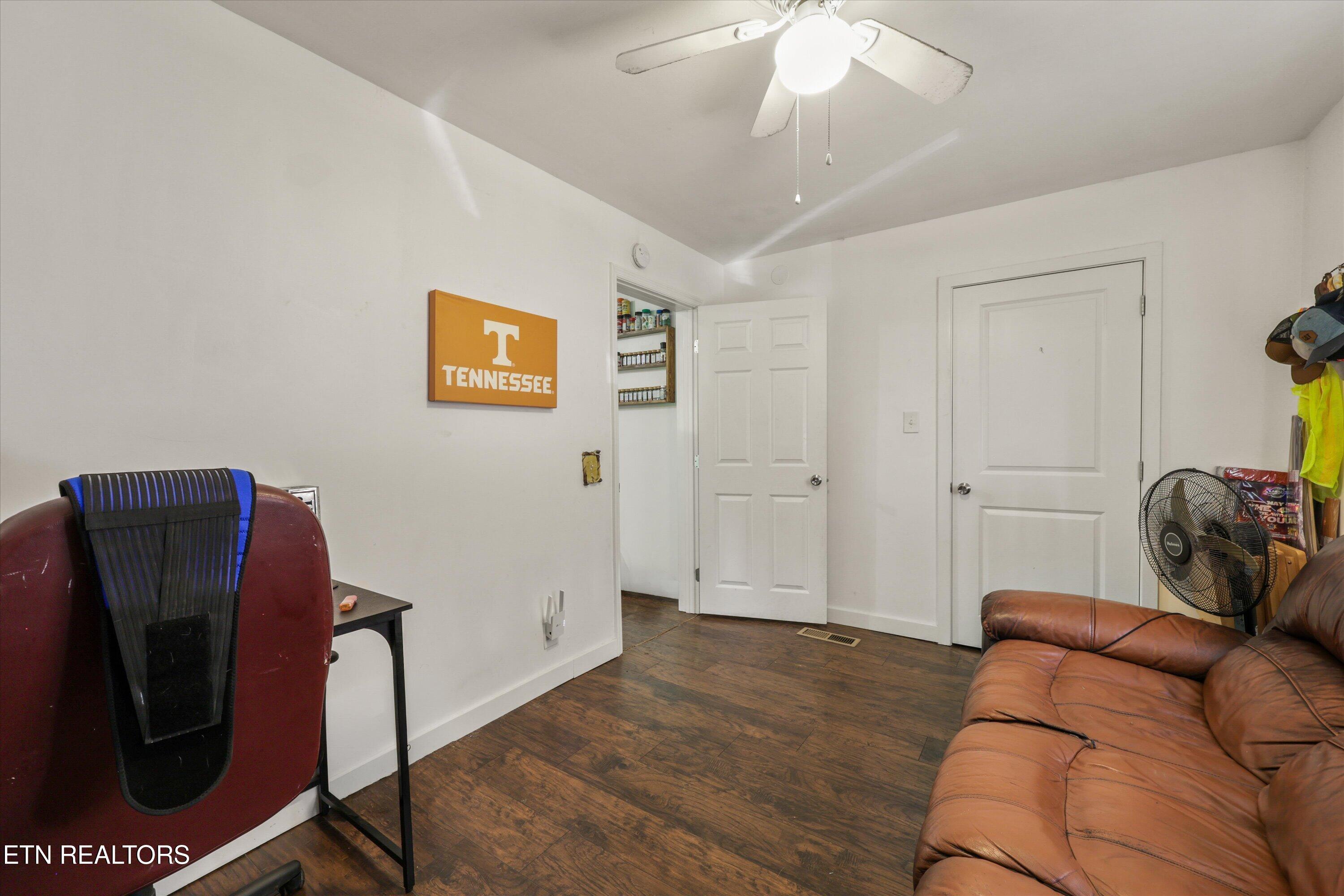 1760 Mcclung Avenue Knoxville TN 37920