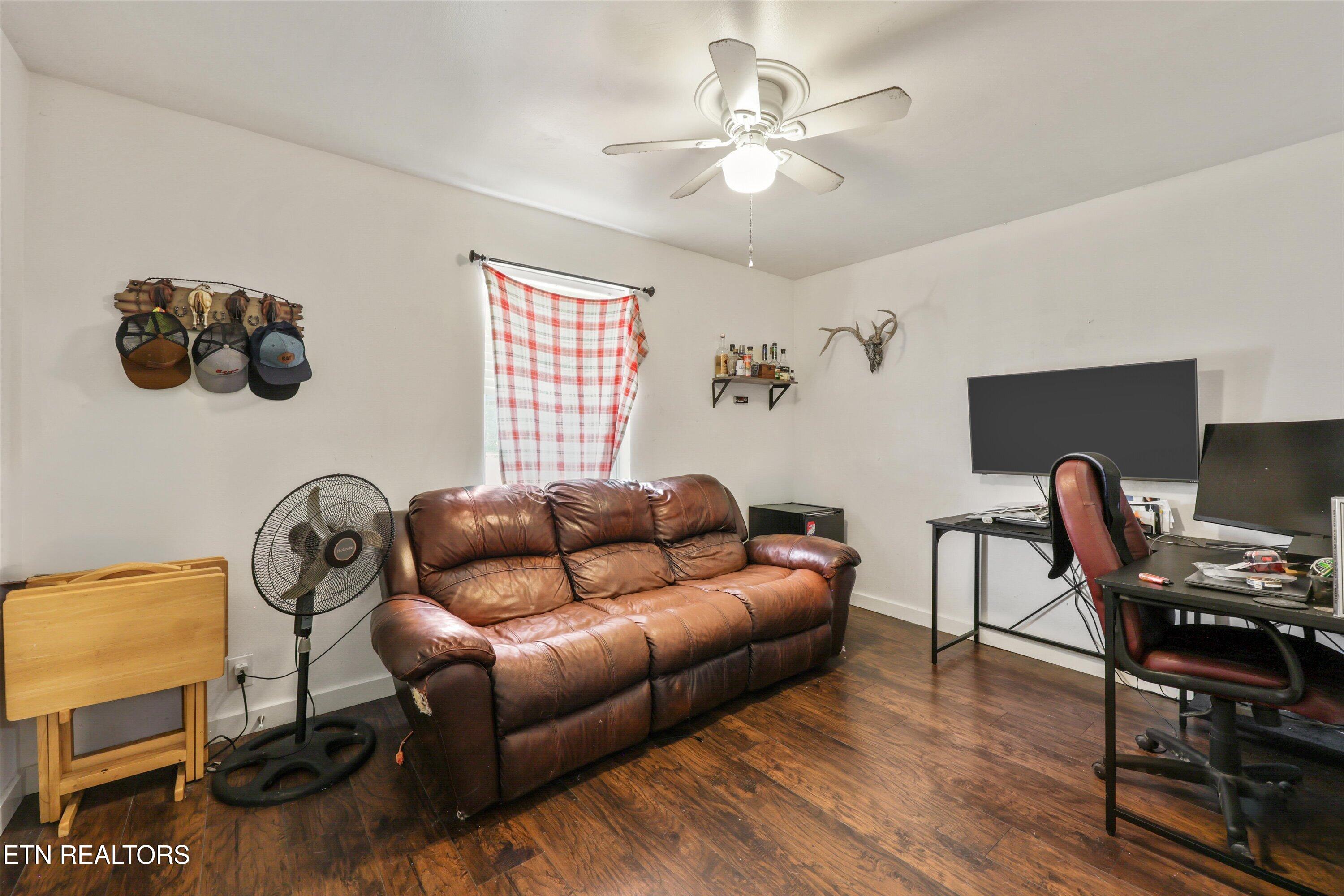 1760 Mcclung Avenue Knoxville TN 37920
