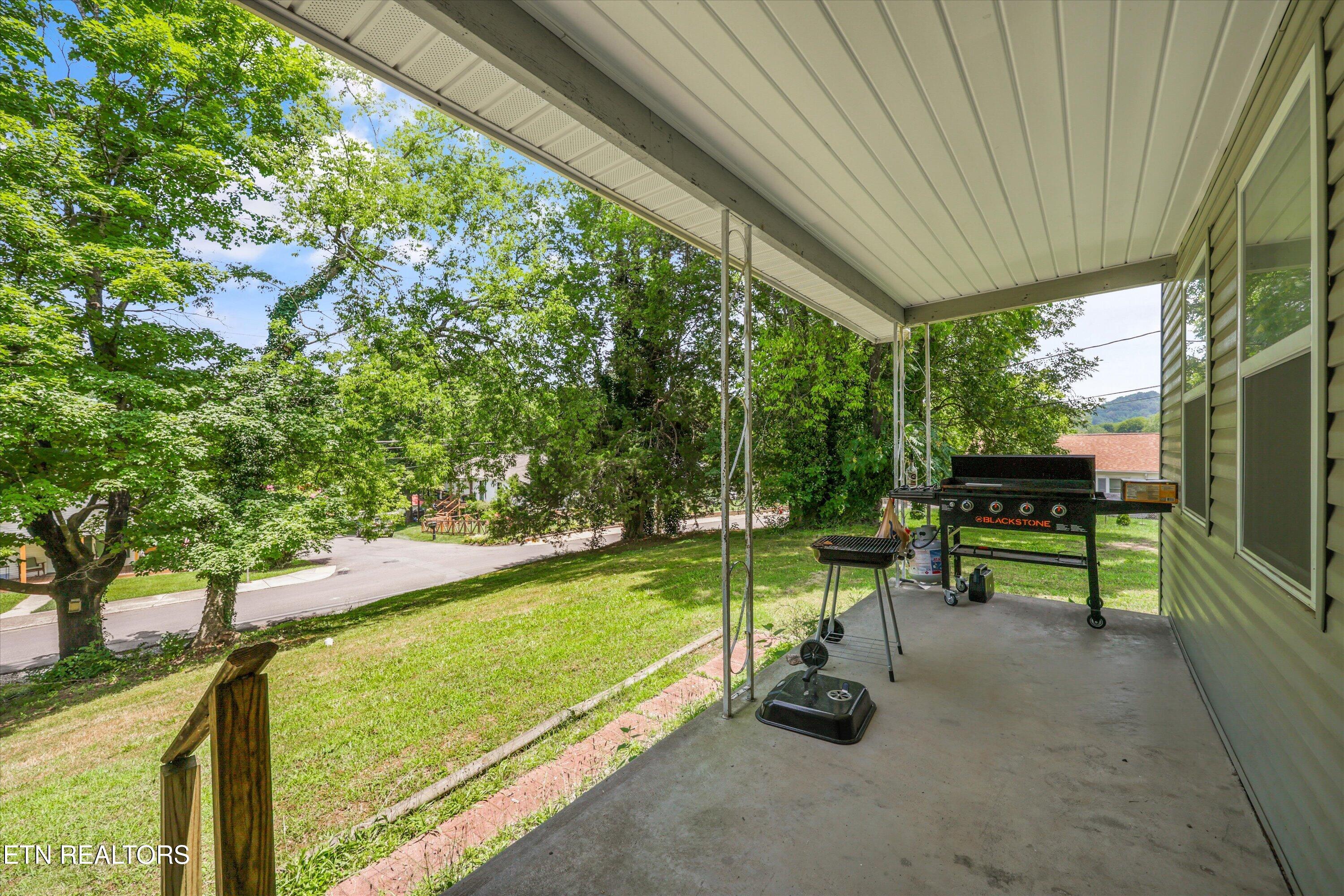 1760 Mcclung Avenue Knoxville TN 37920
