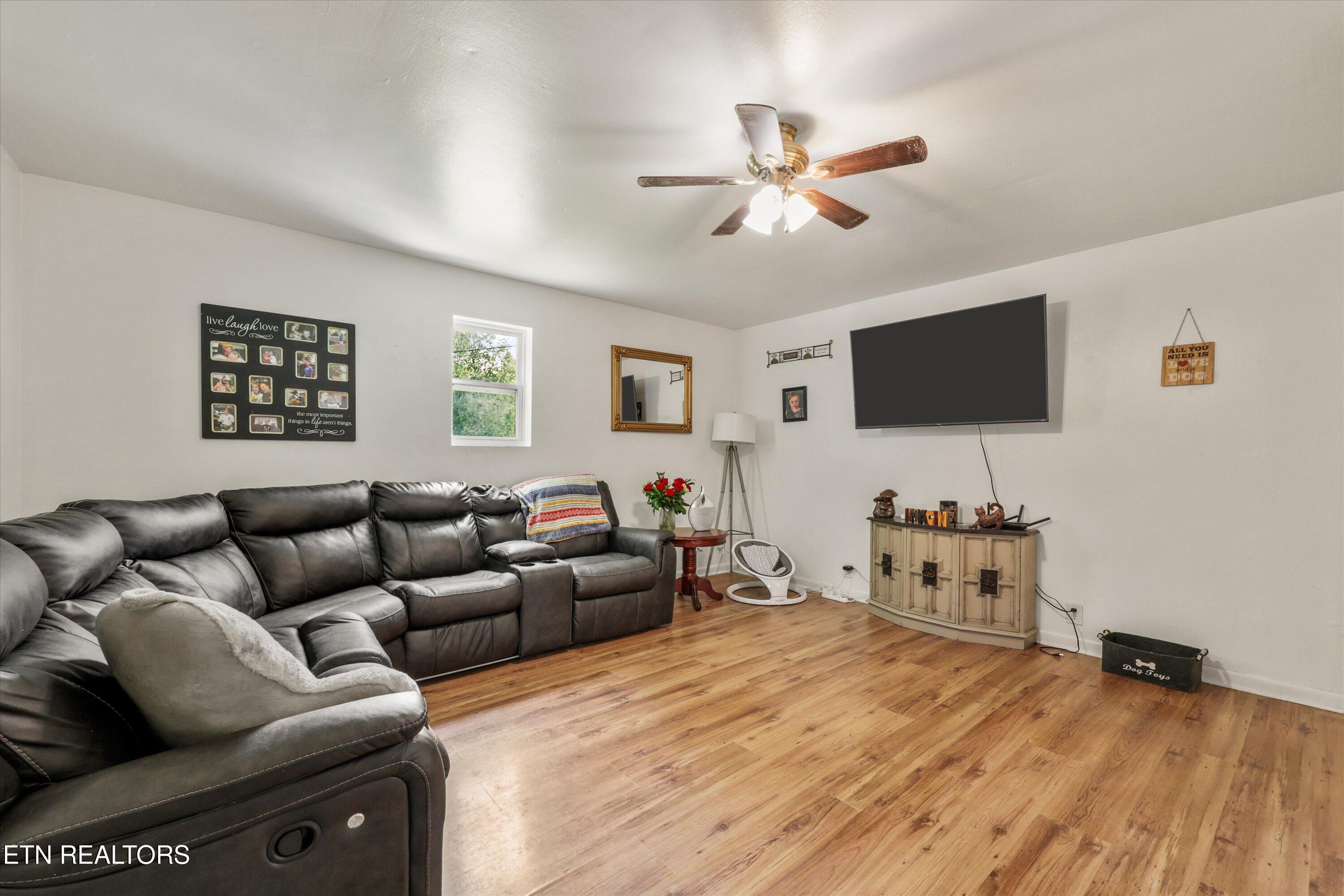 1760 Mcclung Avenue Knoxville TN 37920