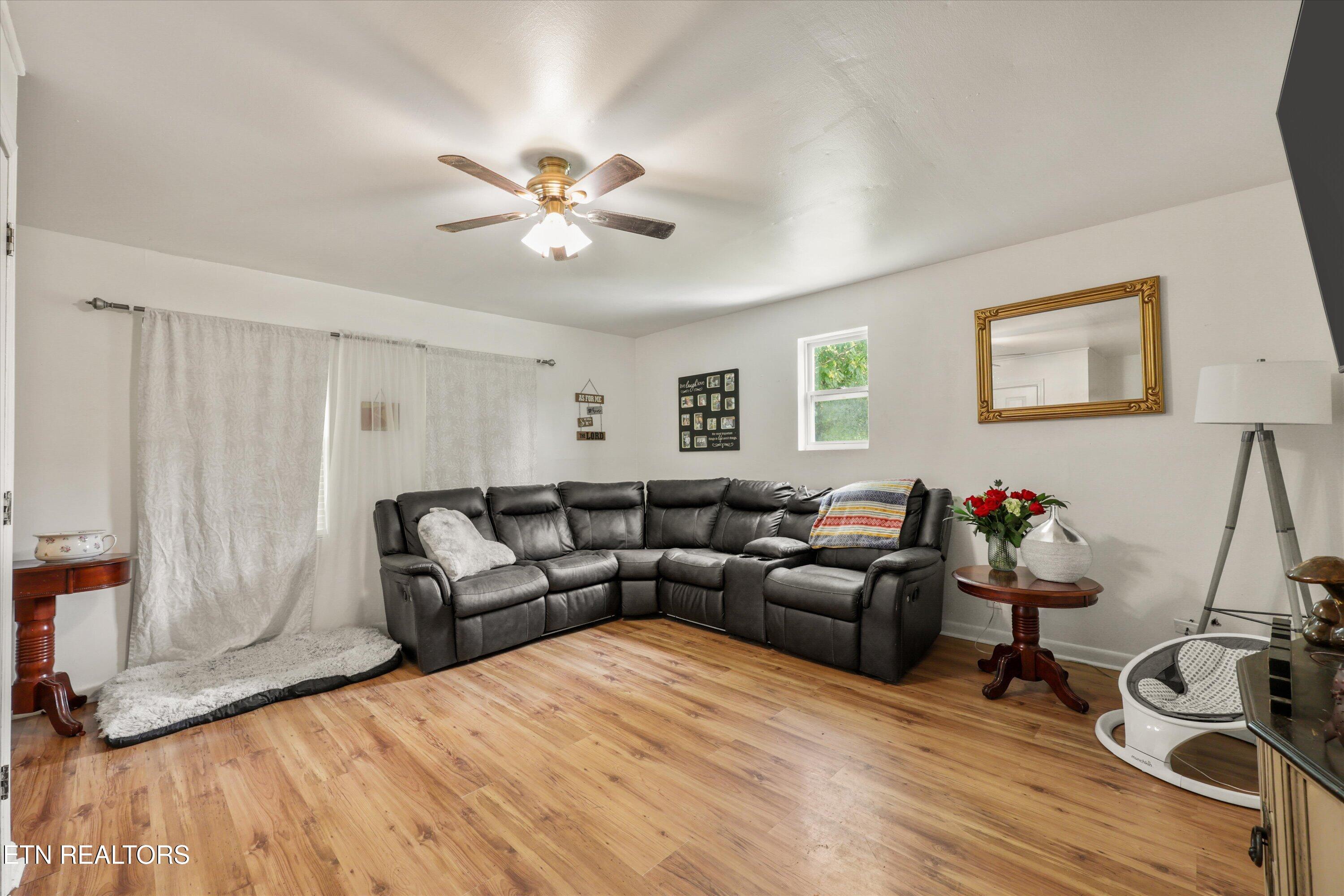 1760 Mcclung Avenue Knoxville TN 37920