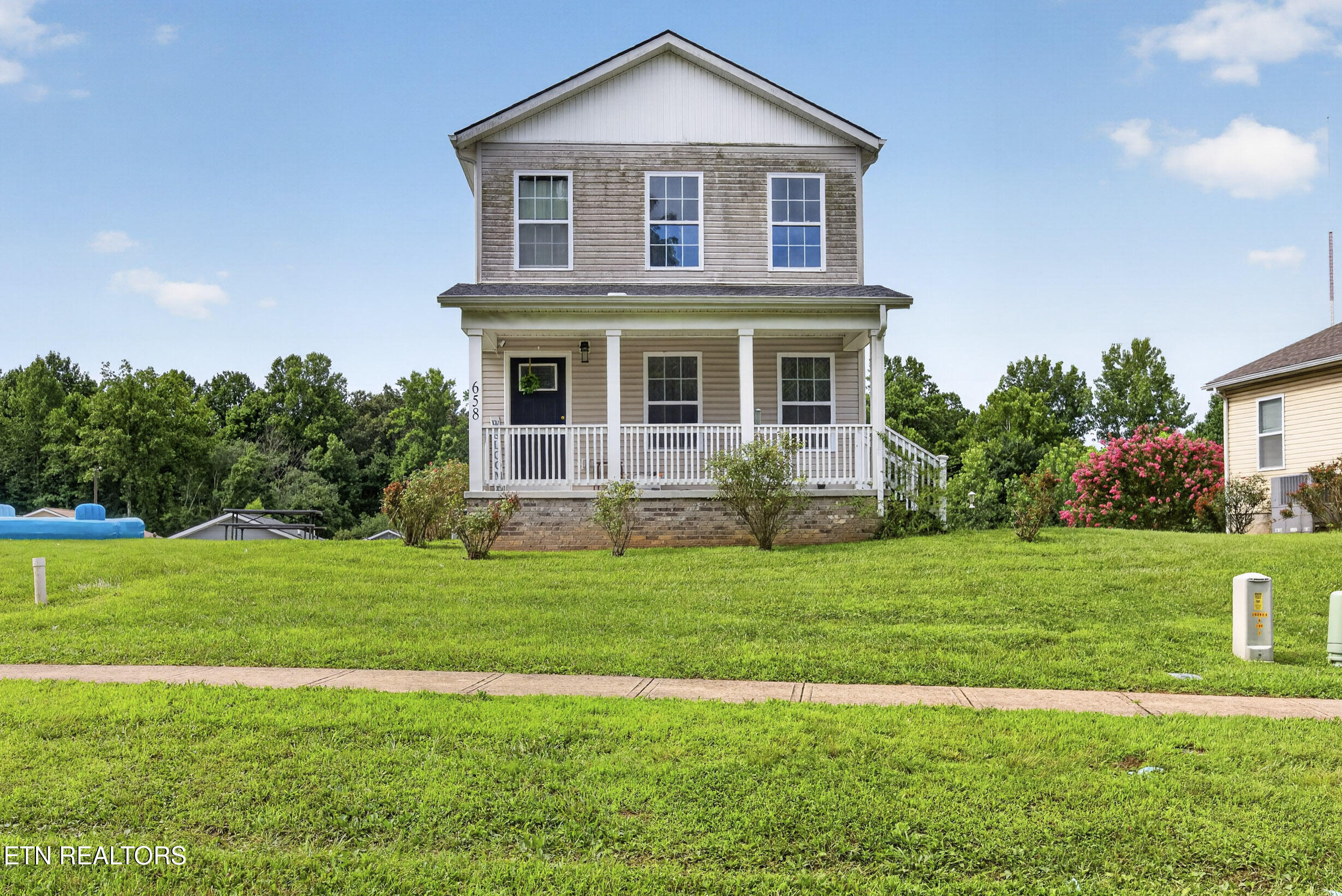 658 West End Street Cookeville TN 38501
