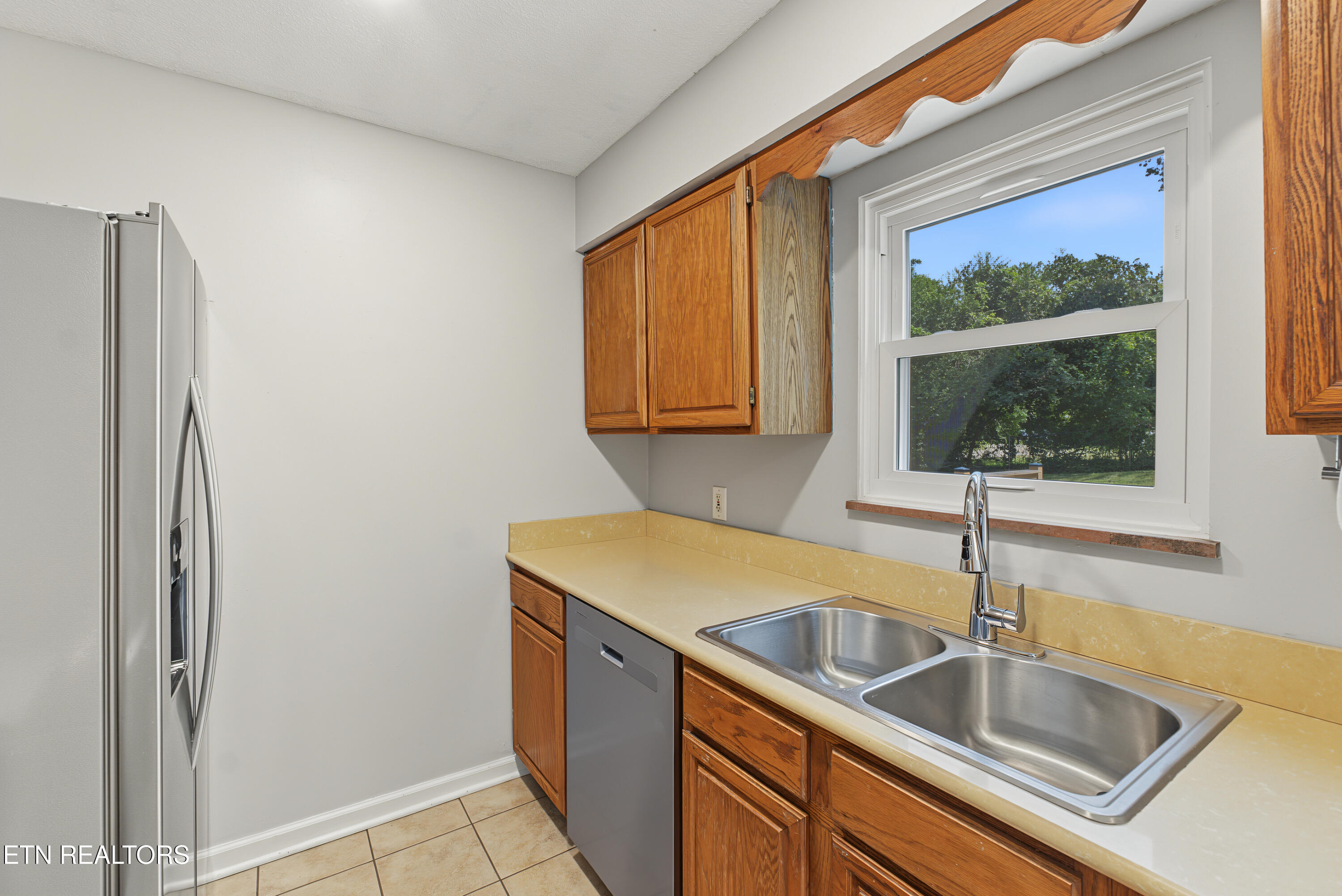 608 Busbee Road Knoxville TN 37920