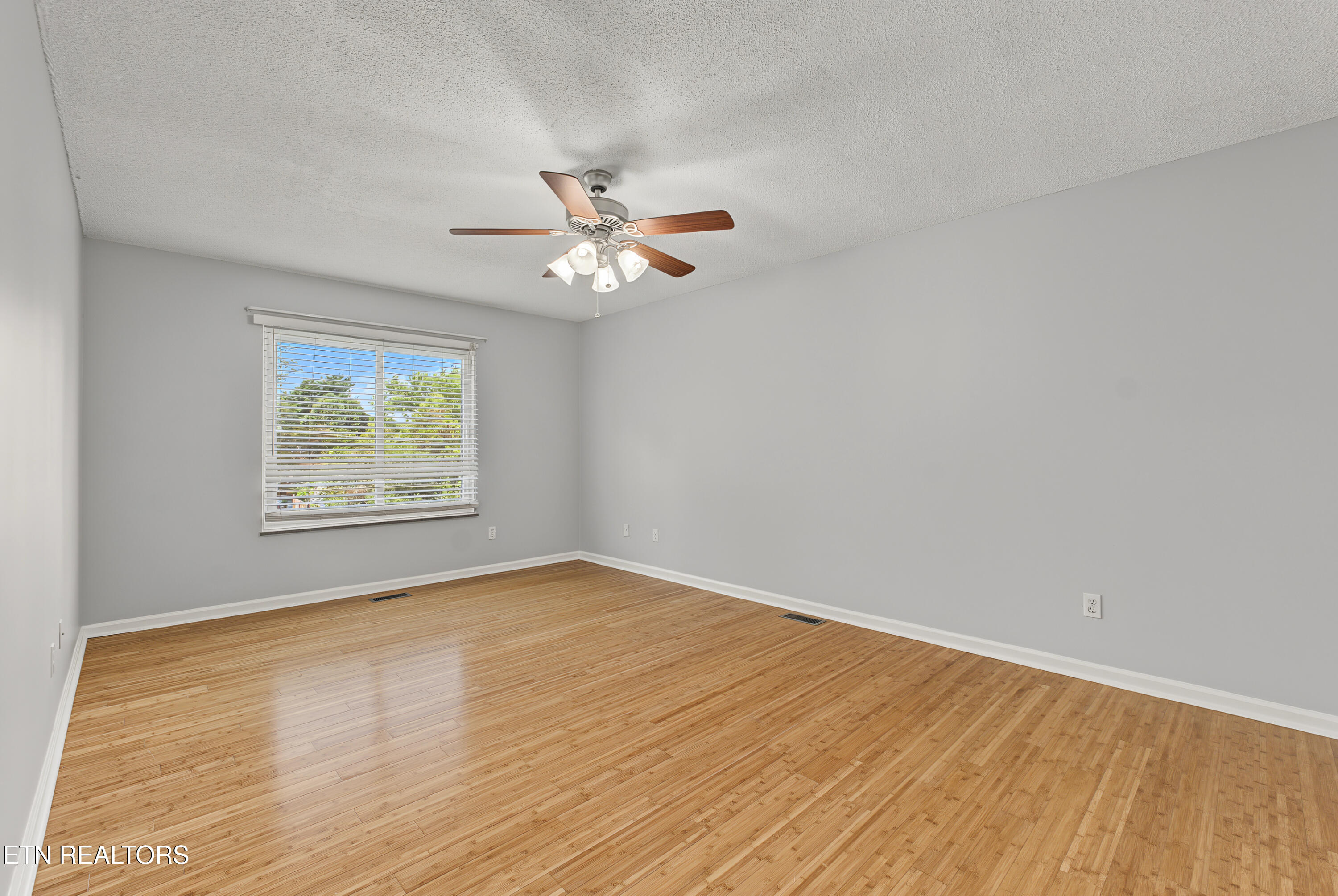 608 Busbee Road Knoxville TN 37920