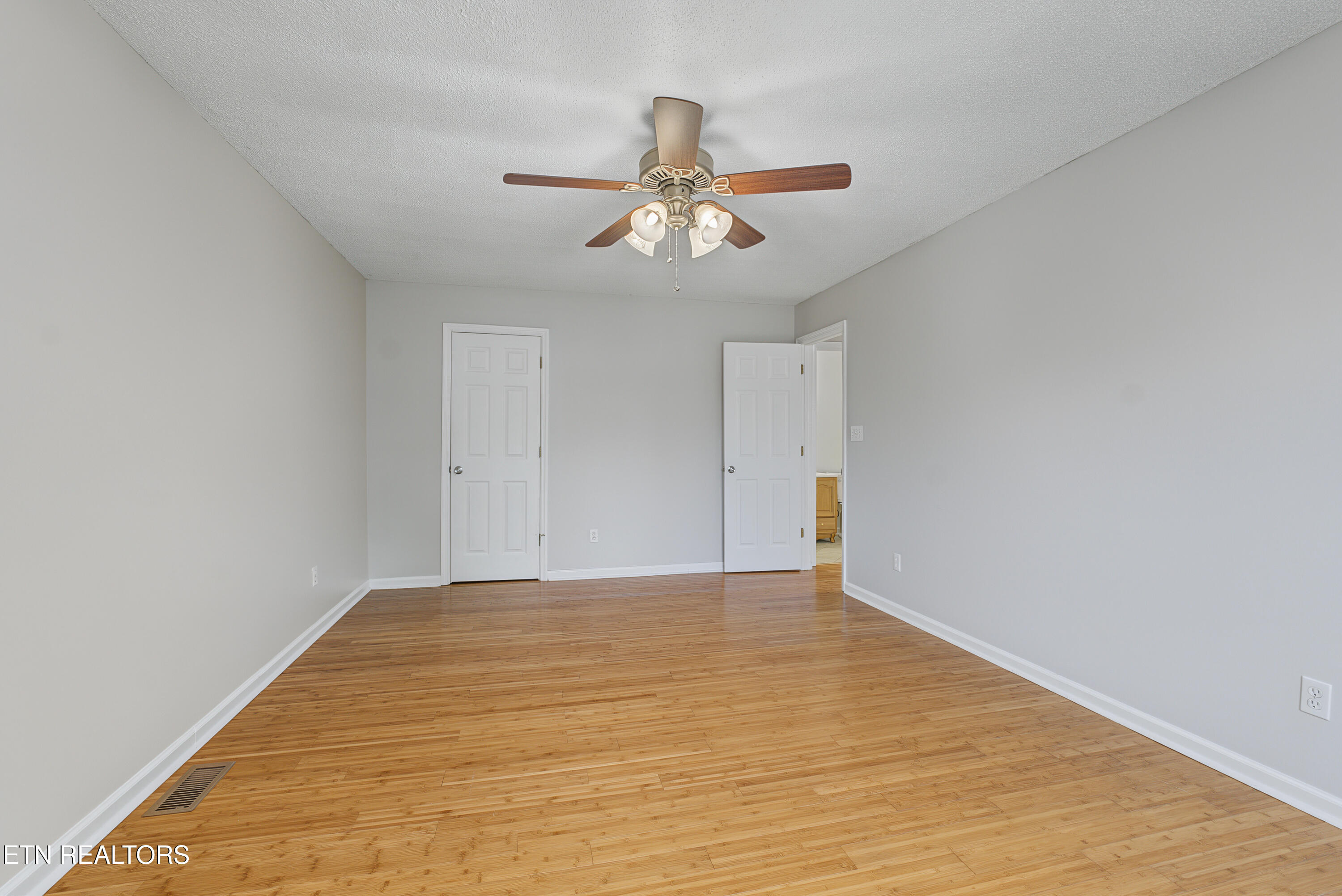 608 Busbee Road Knoxville TN 37920