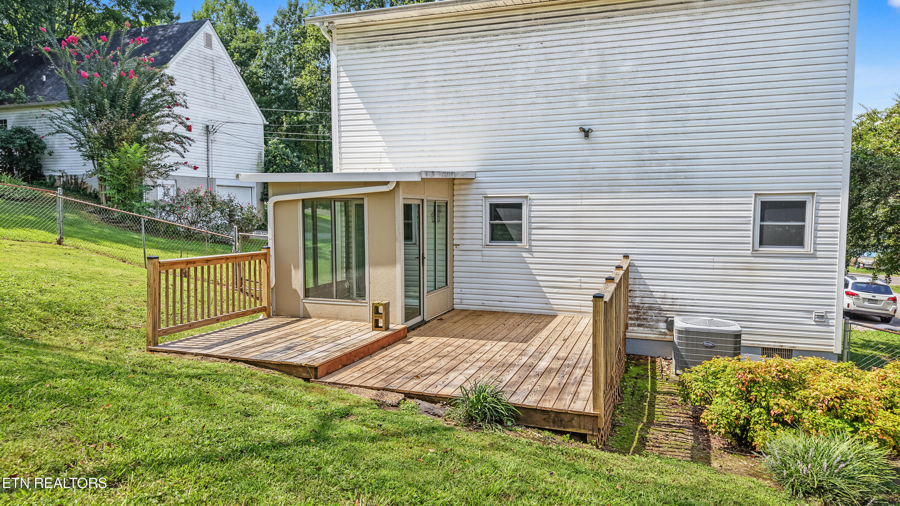 608 Busbee Road Knoxville TN 37920