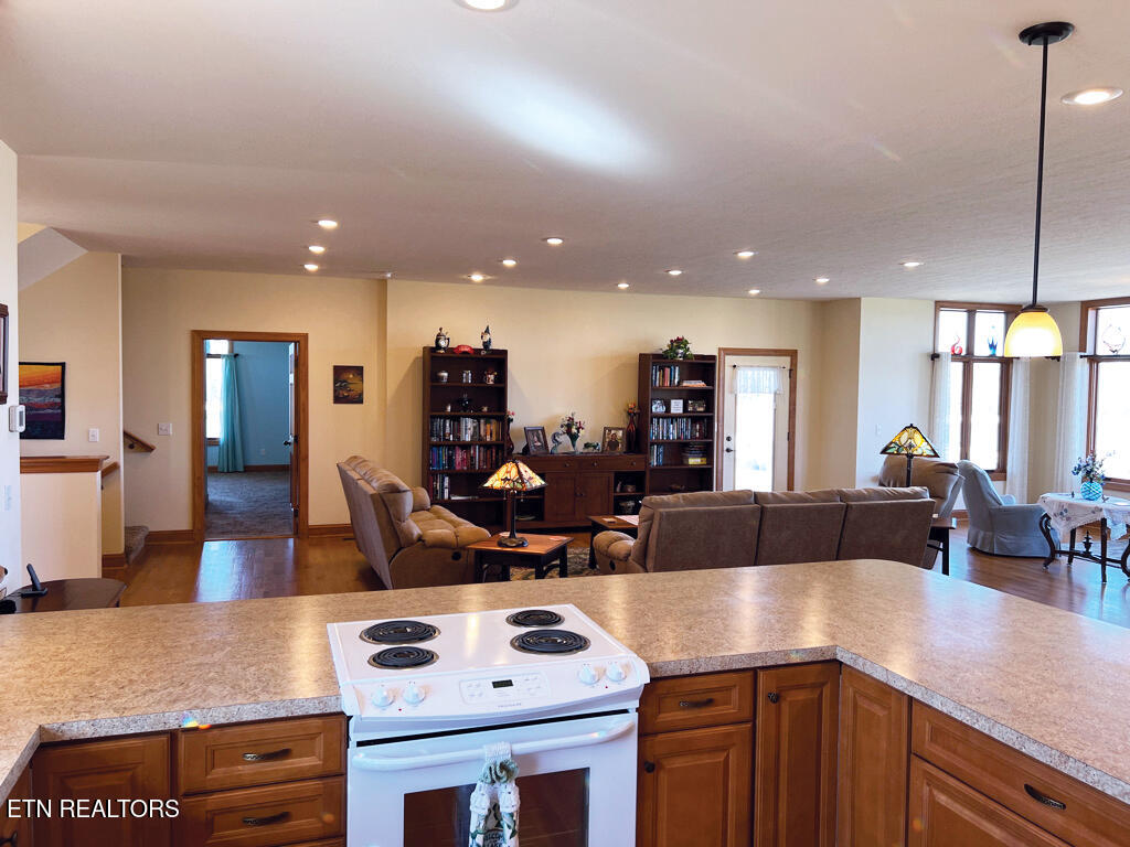 255 Sunset View Sharps Chapel TN 37866