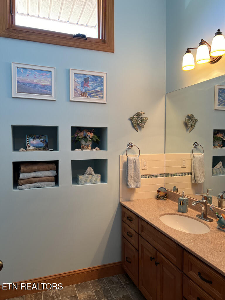 255 Sunset View Sharps Chapel TN 37866
