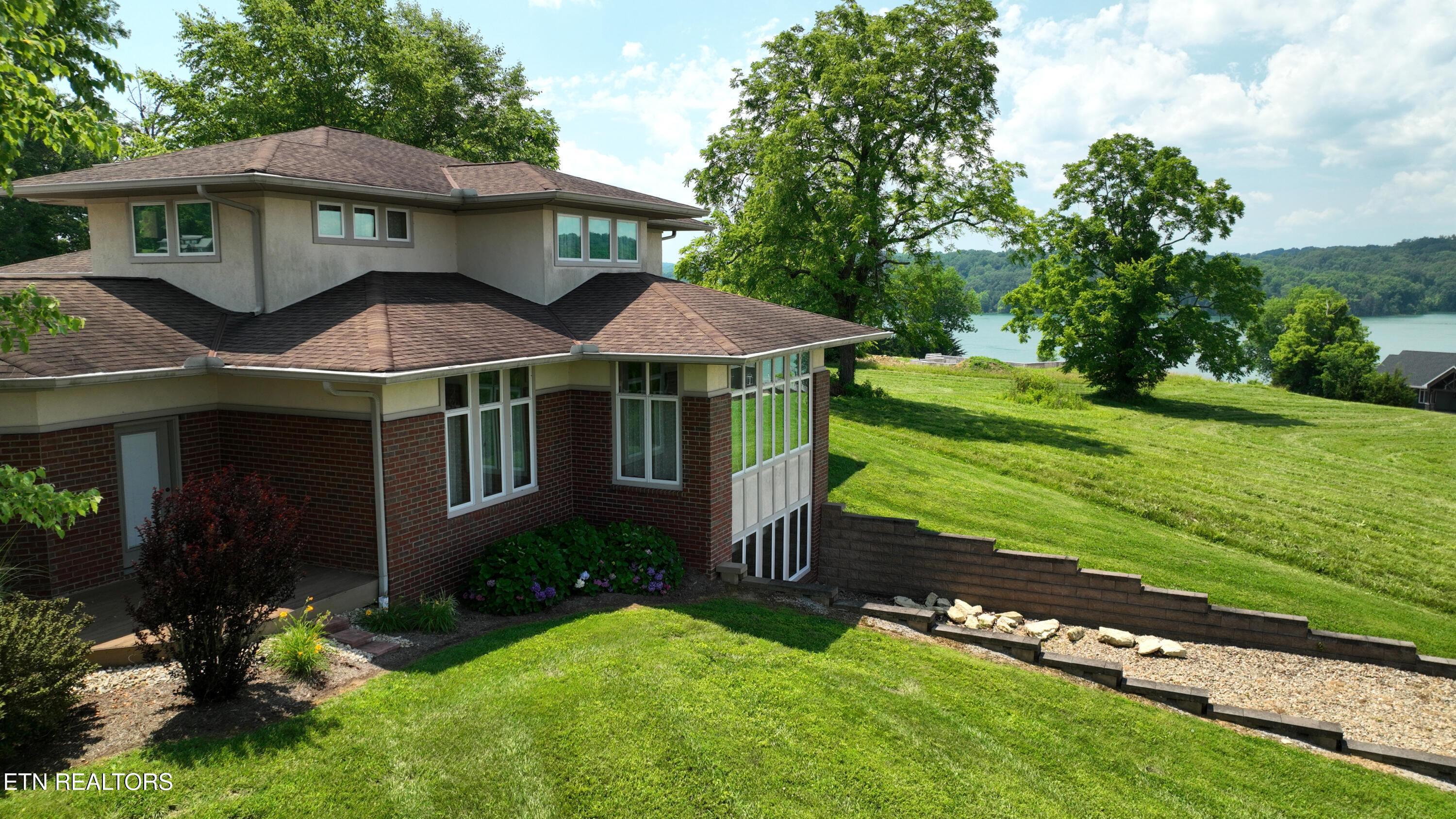 255 Sunset View Sharps Chapel TN 37866