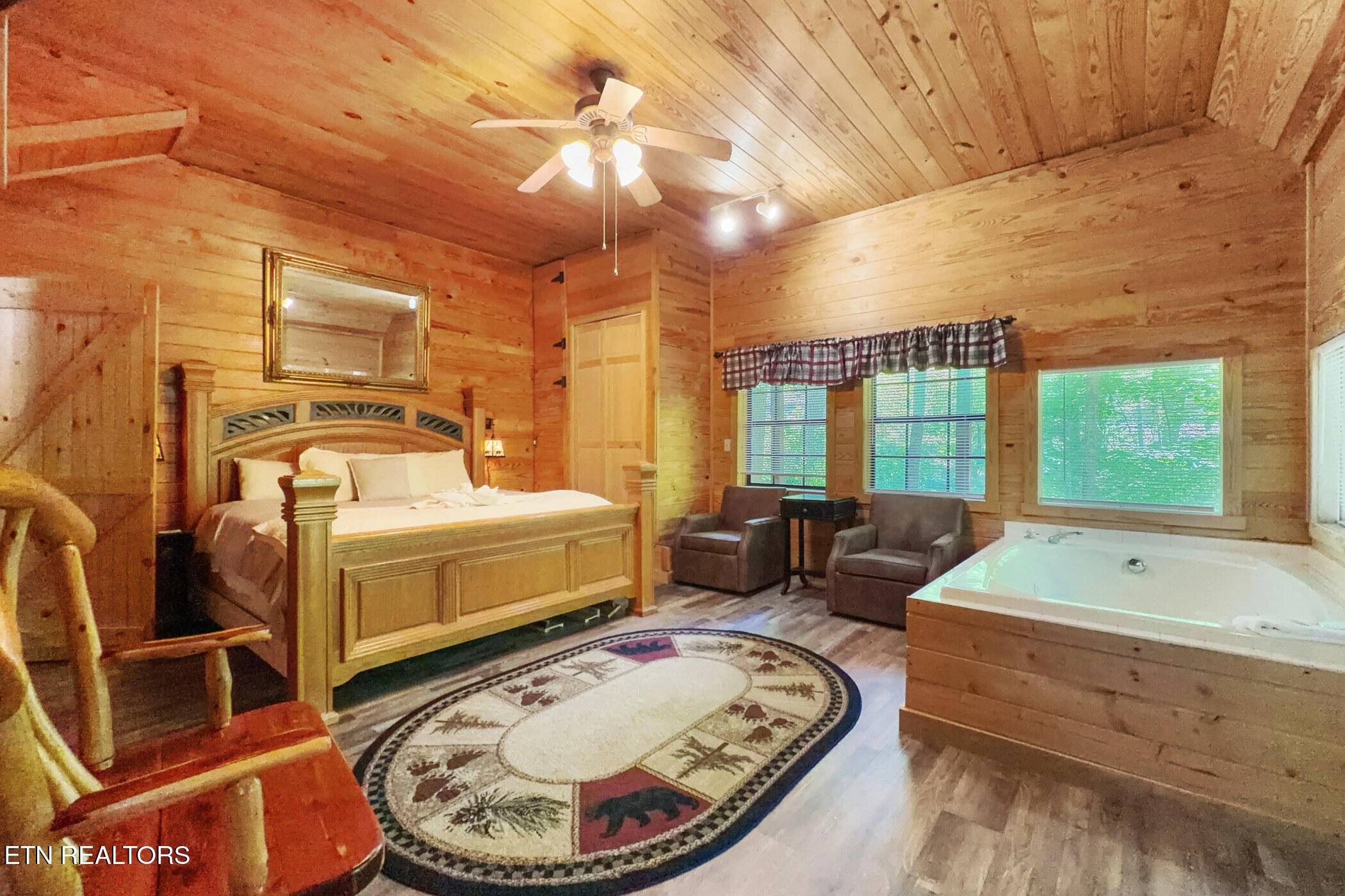 1607 S Mountain View Road Sevierville TN 37876