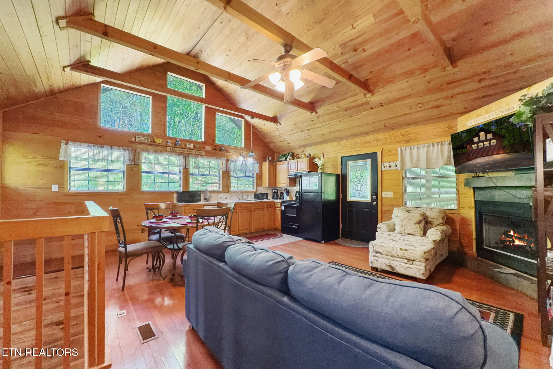 1607 S Mountain View Road Sevierville TN 37876