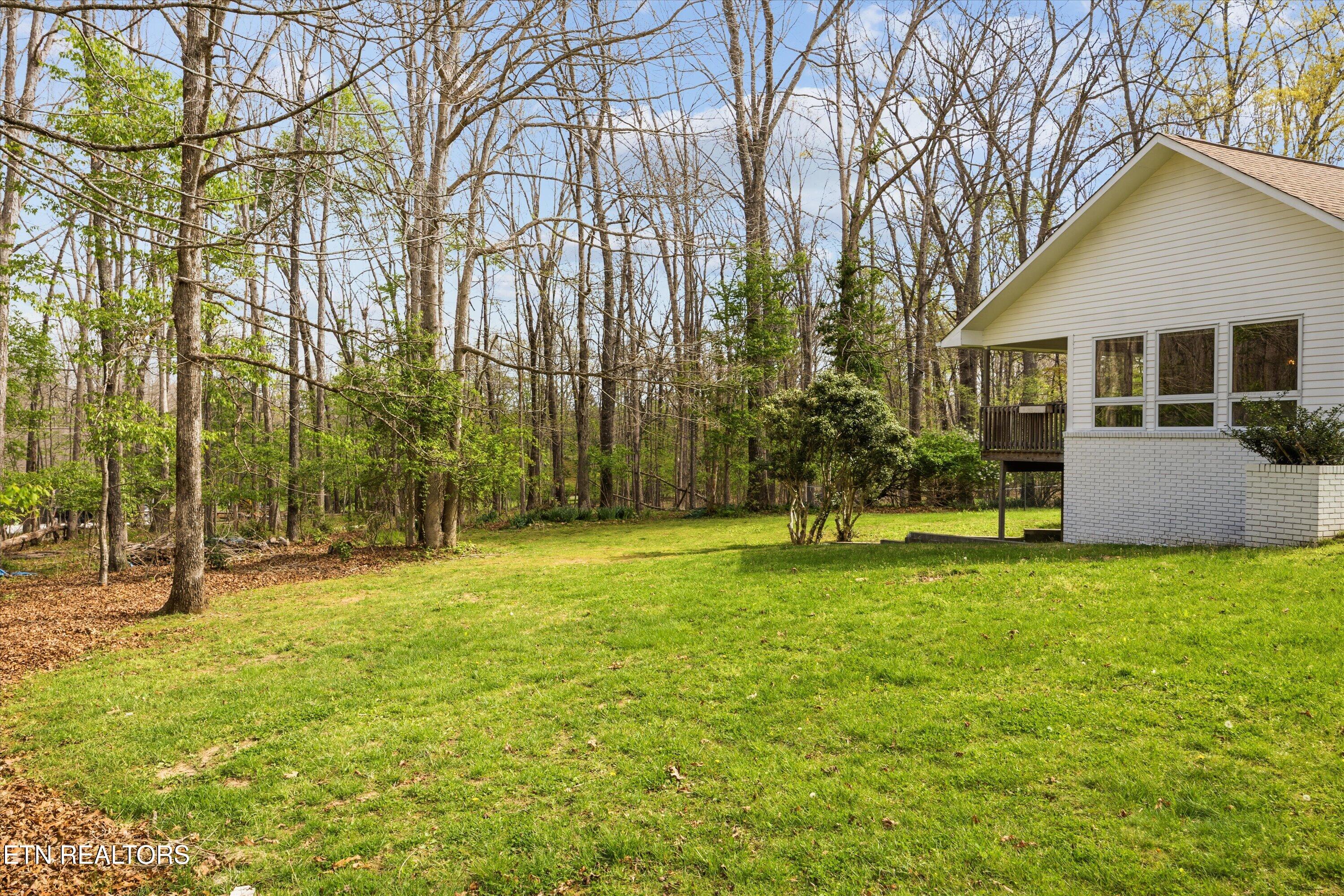 696 Laurel Circle Crossville TN 38555
