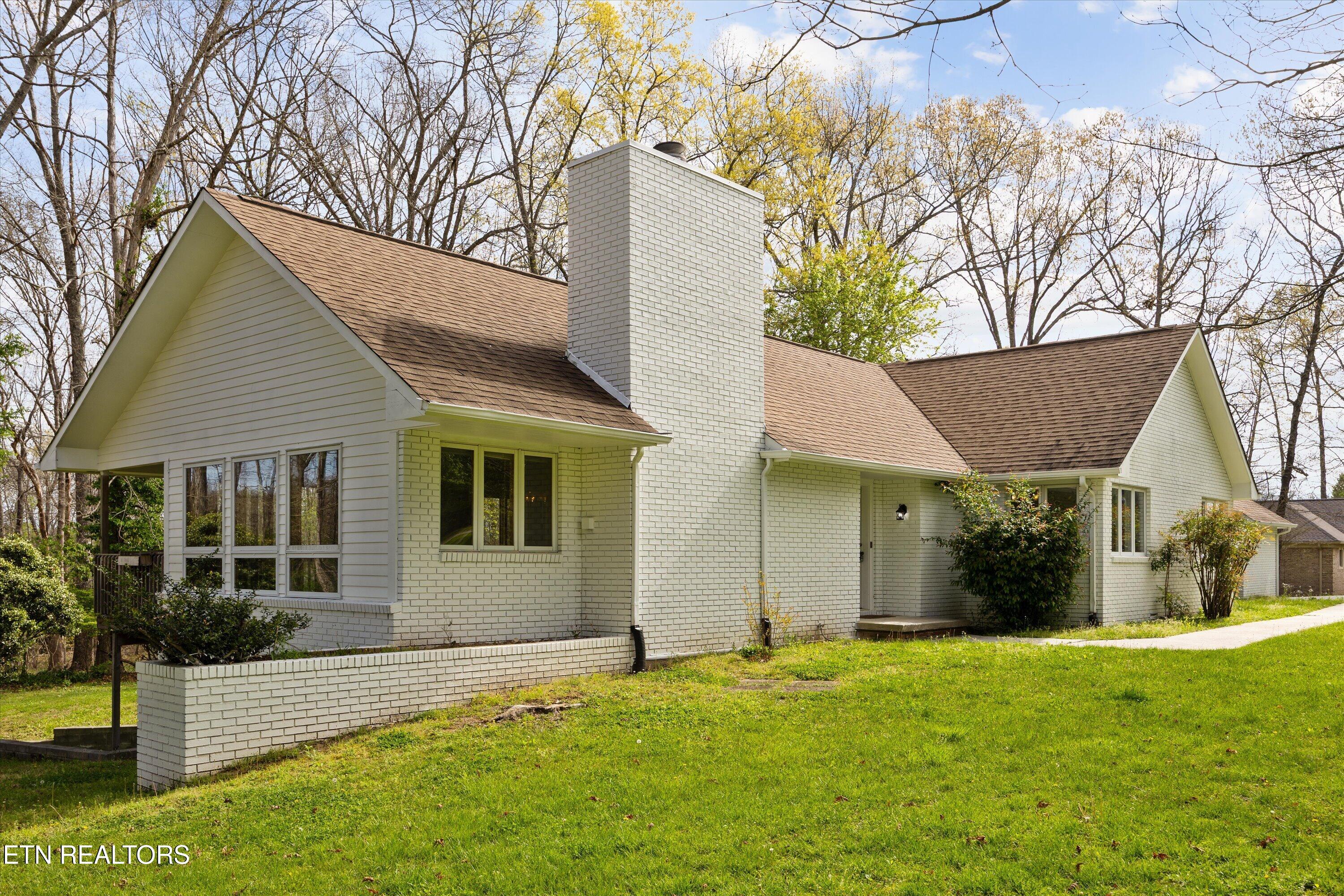 696 Laurel Circle Crossville TN 38555