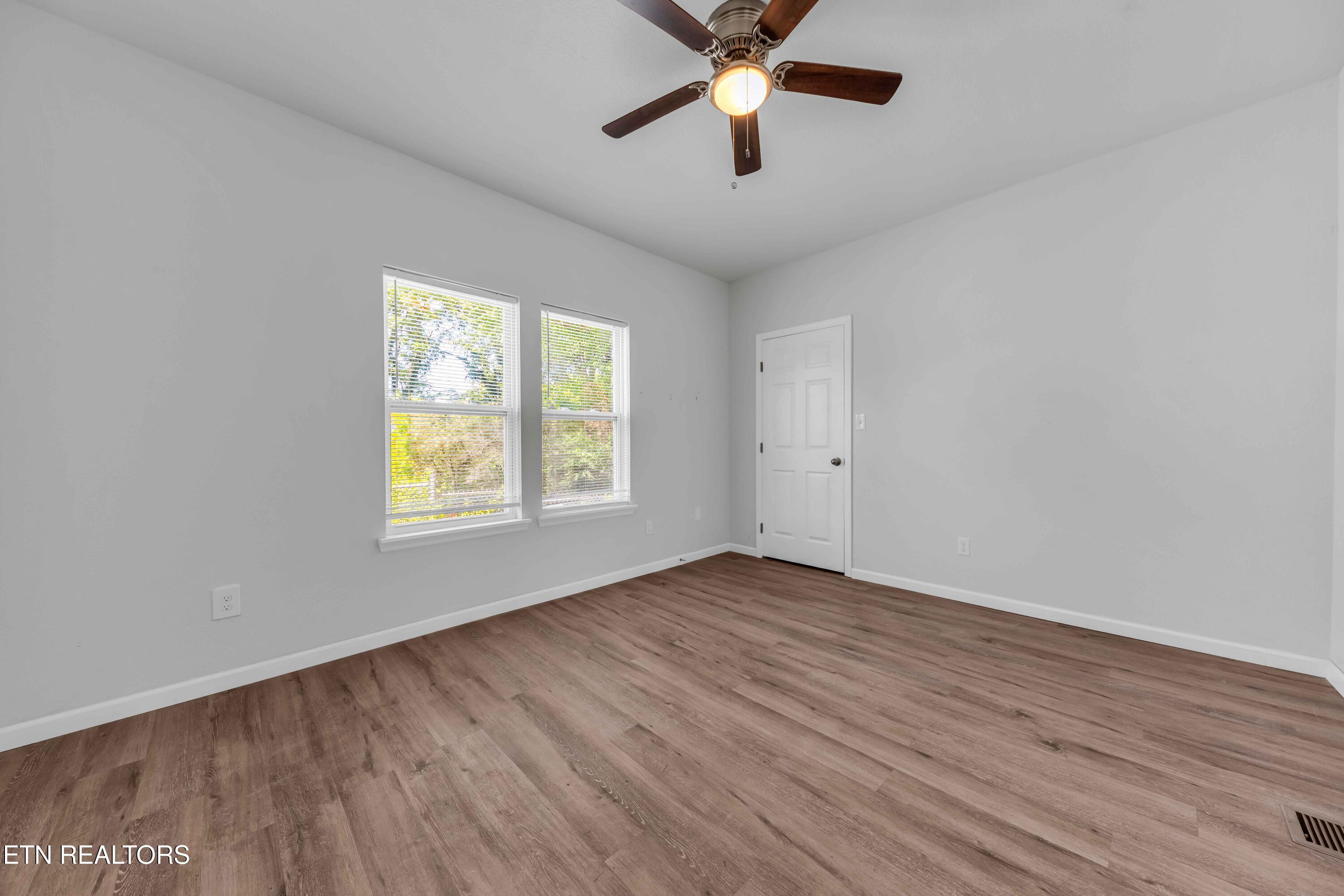 2730 Barton Street Knoxville TN 37917